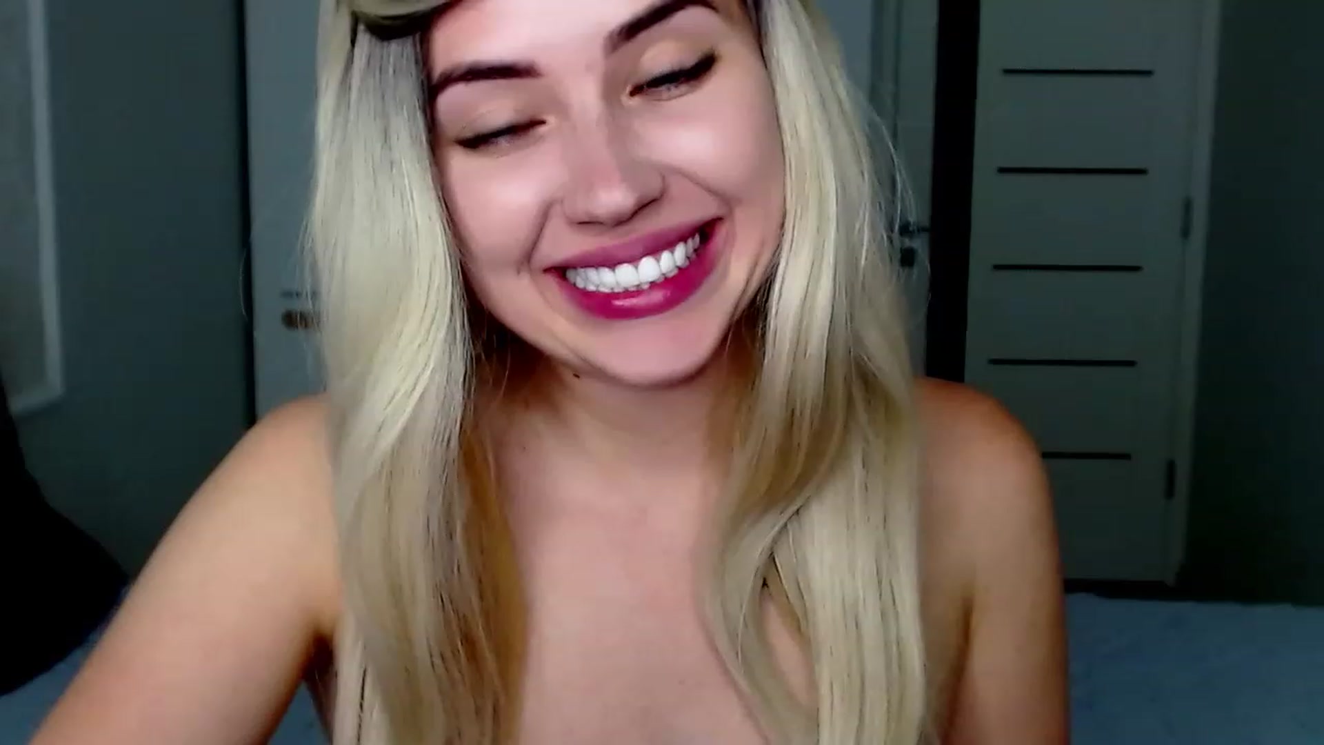 Gallery image thumbnail from SinfulAngelll's myfreecams stream on, 06/08/2023, 12:25 image 3 of 20