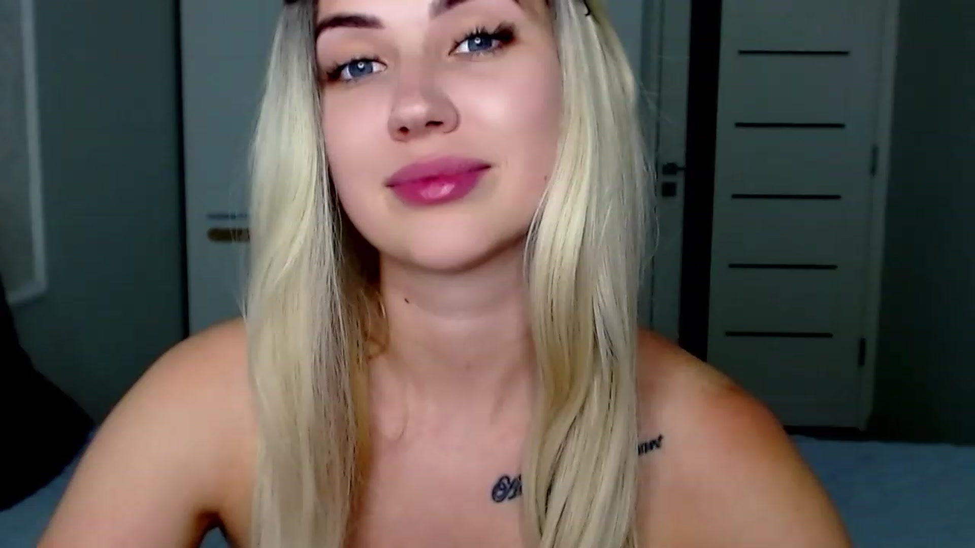 Gallery image thumbnail from SinfulAngelll's myfreecams stream on, 06/08/2023, 12:25 image 20 of 20