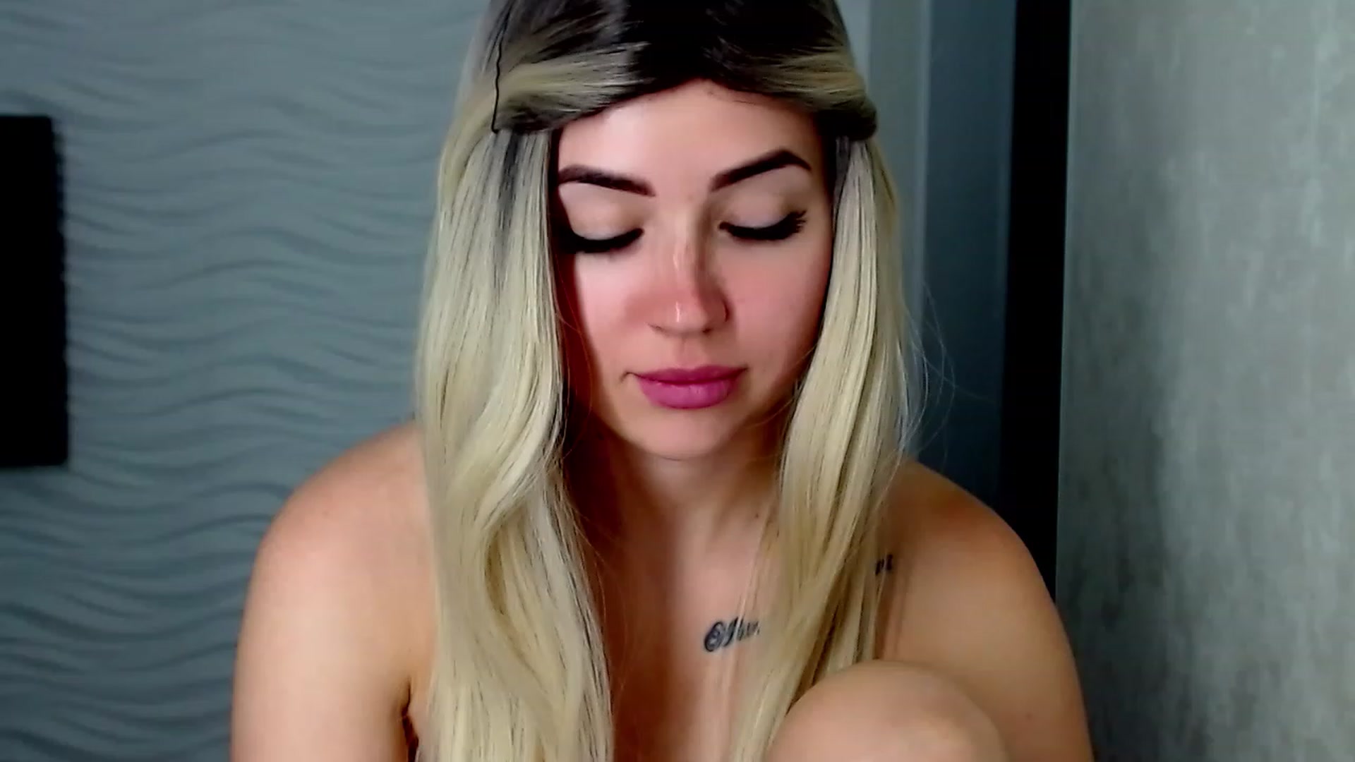 Gallery image thumbnail from SinfulAngelll's myfreecams stream on, 06/11/2023, 09:09 image 11 of 20