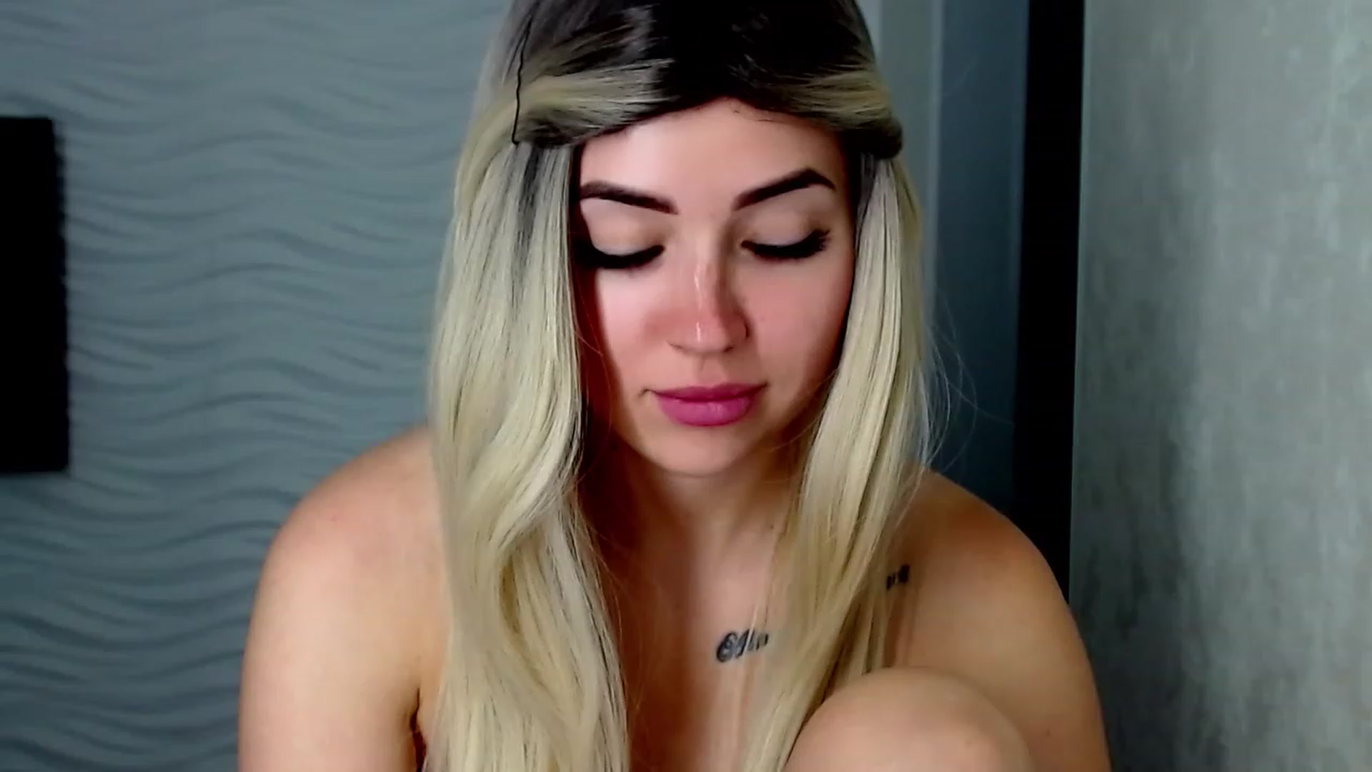 Gallery image thumbnail from SinfulAngelll's myfreecams stream on, 06/11/2023, 09:09 image 12 of 20
