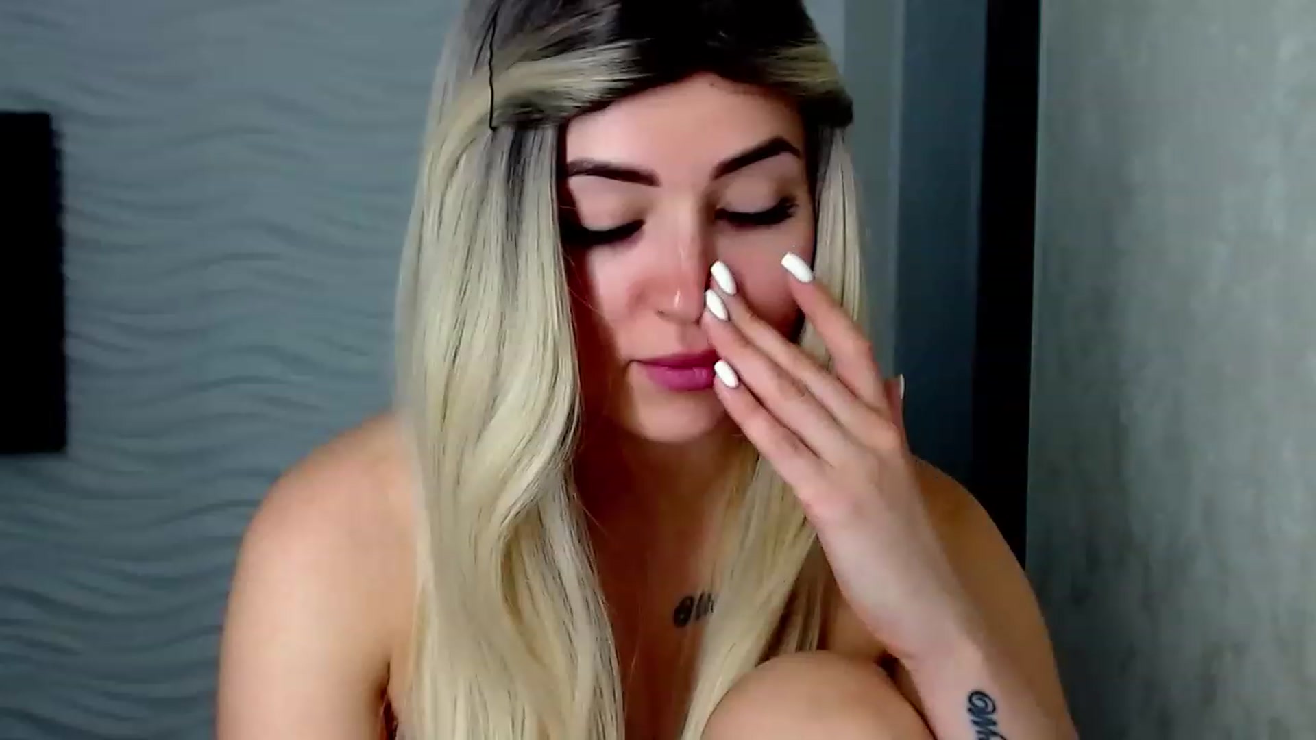 Gallery image thumbnail from SinfulAngelll's myfreecams stream on, 06/11/2023, 09:09 image 14 of 20
