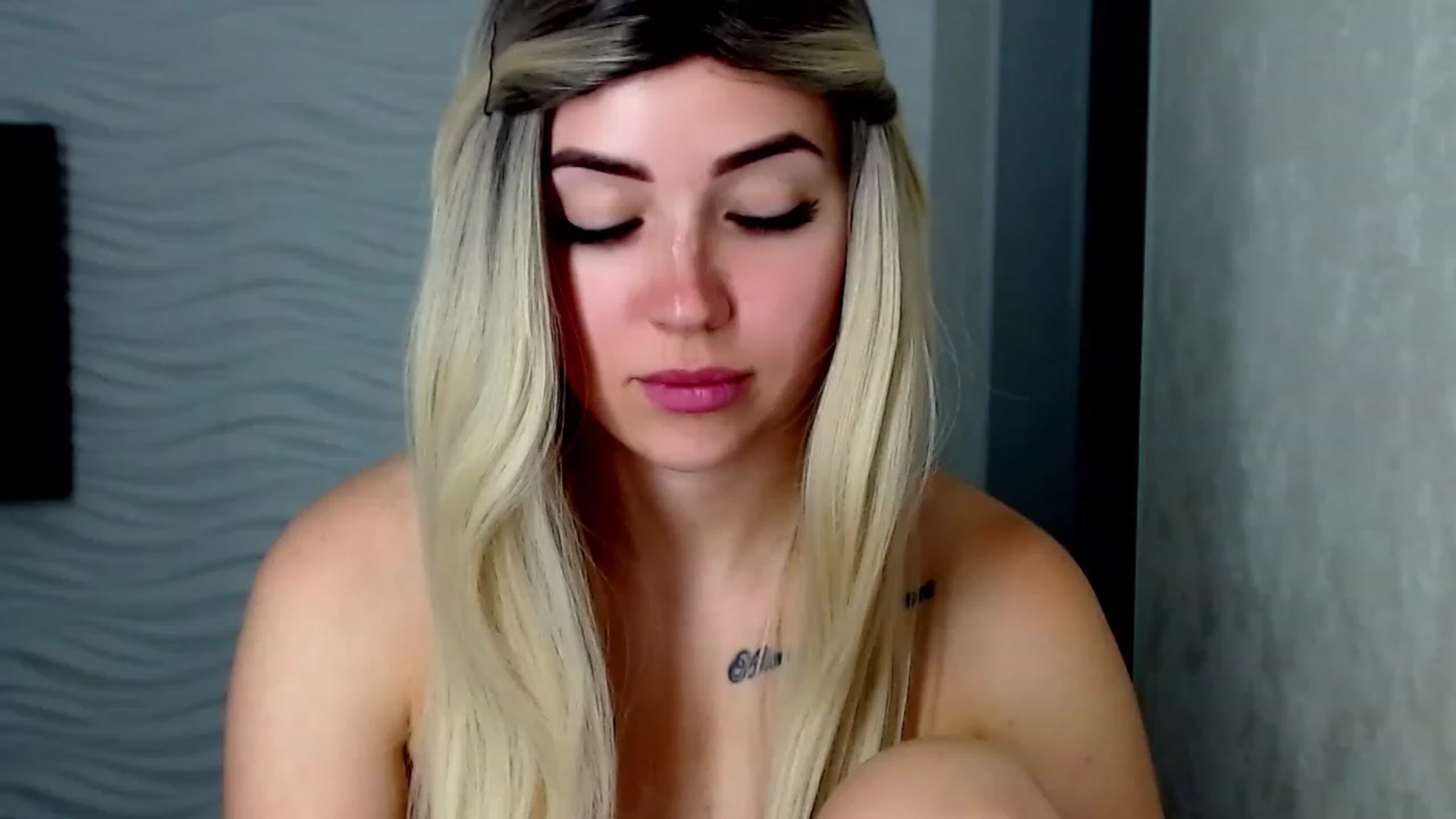Gallery image thumbnail from SinfulAngelll's myfreecams stream on, 06/11/2023, 09:09 image 19 of 20