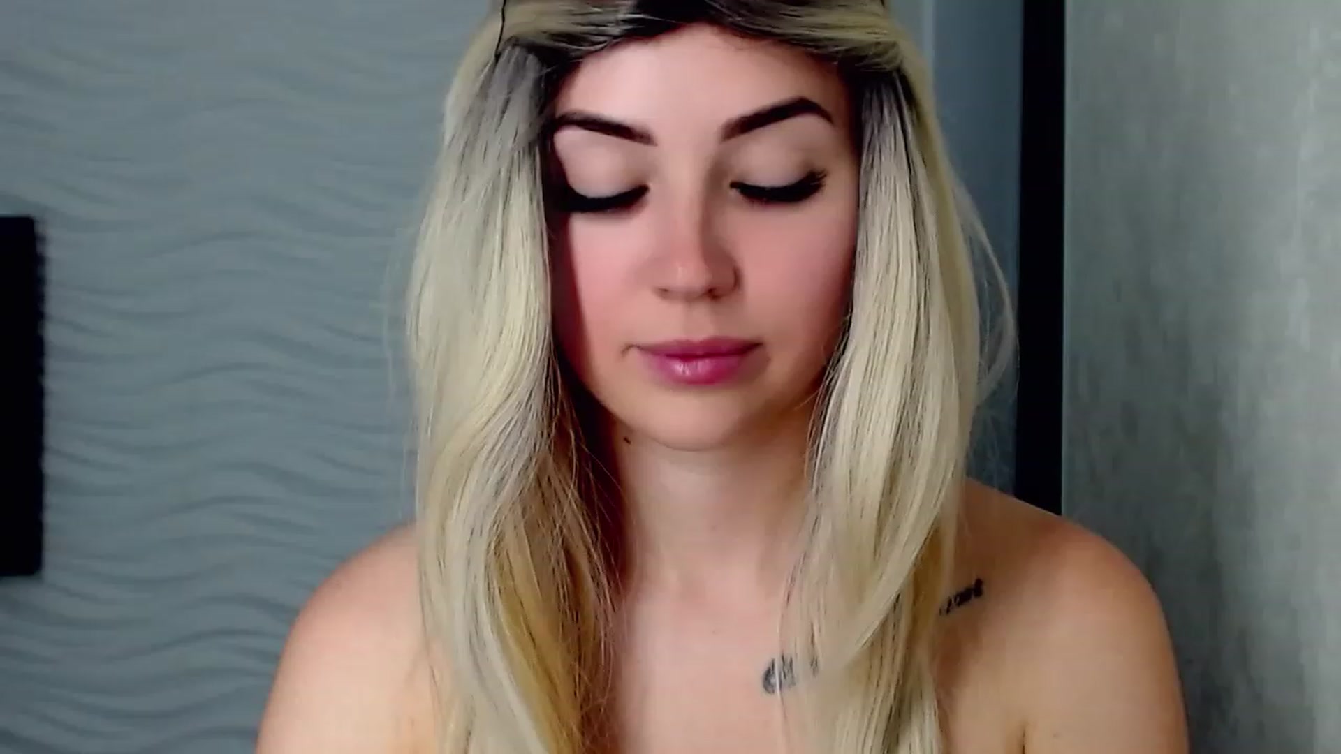Gallery image thumbnail from SinfulAngelll's myfreecams stream on, 06/12/2023, 11:33 image 16 of 20