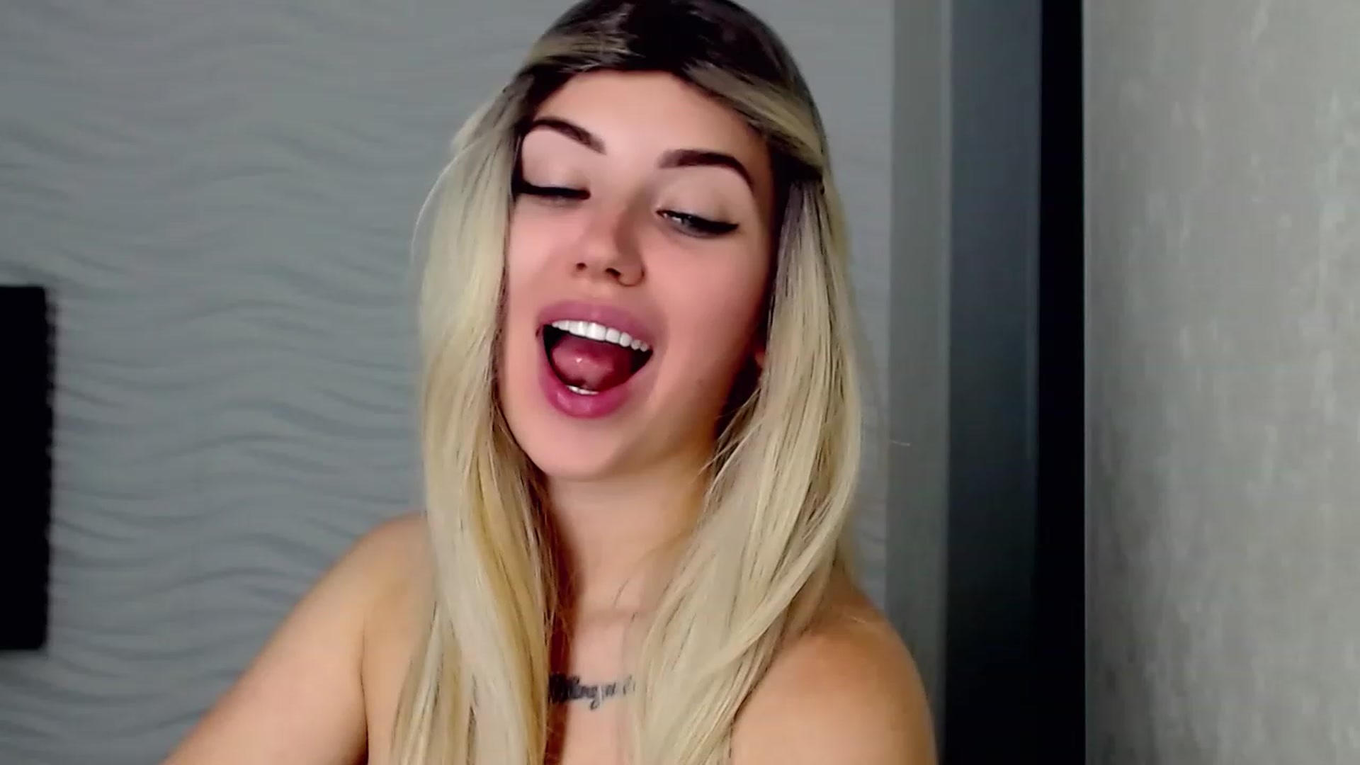 Gallery image thumbnail from SinfulAngelll's myfreecams stream on, 06/12/2023, 11:33 image 10 of 20