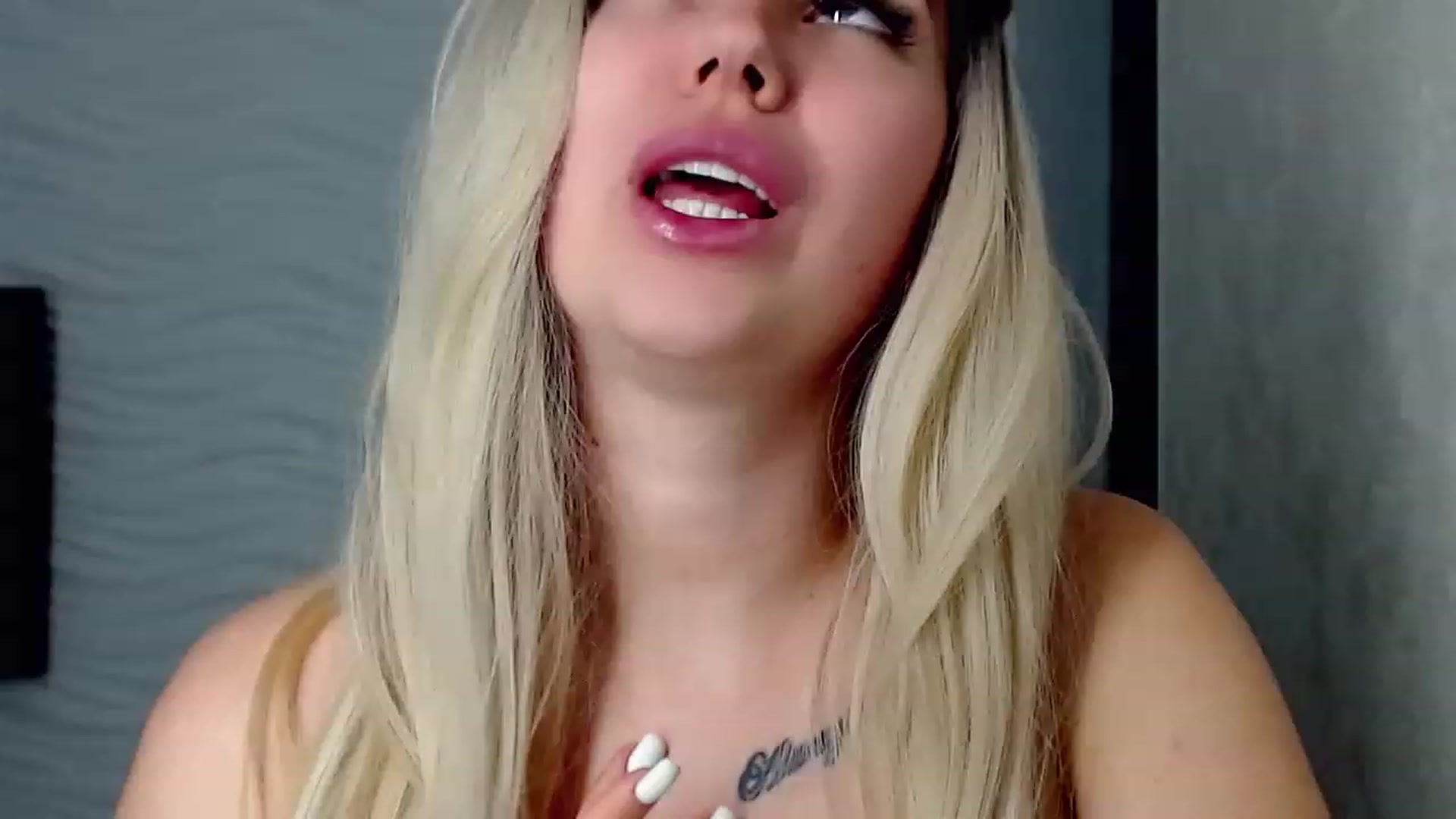 Gallery image thumbnail from SinfulAngelll's myfreecams stream on, 06/12/2023, 11:33 image 2 of 20
