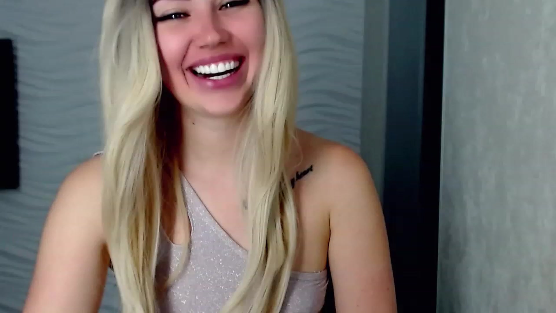 Gallery image thumbnail from SinfulAngelll's myfreecams stream on, 06/12/2023, 12:21 image 20 of 20