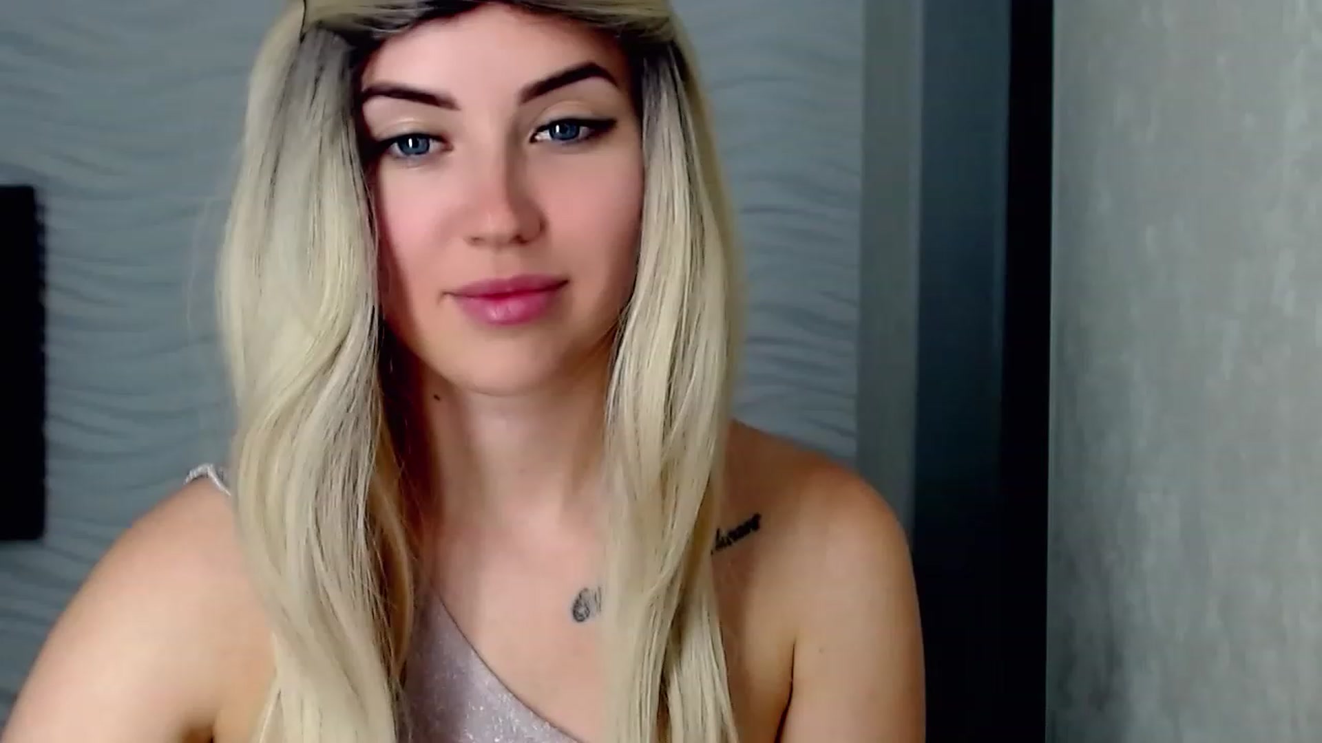 Gallery image thumbnail from SinfulAngelll's myfreecams stream on, 06/12/2023, 12:21 image 6 of 20