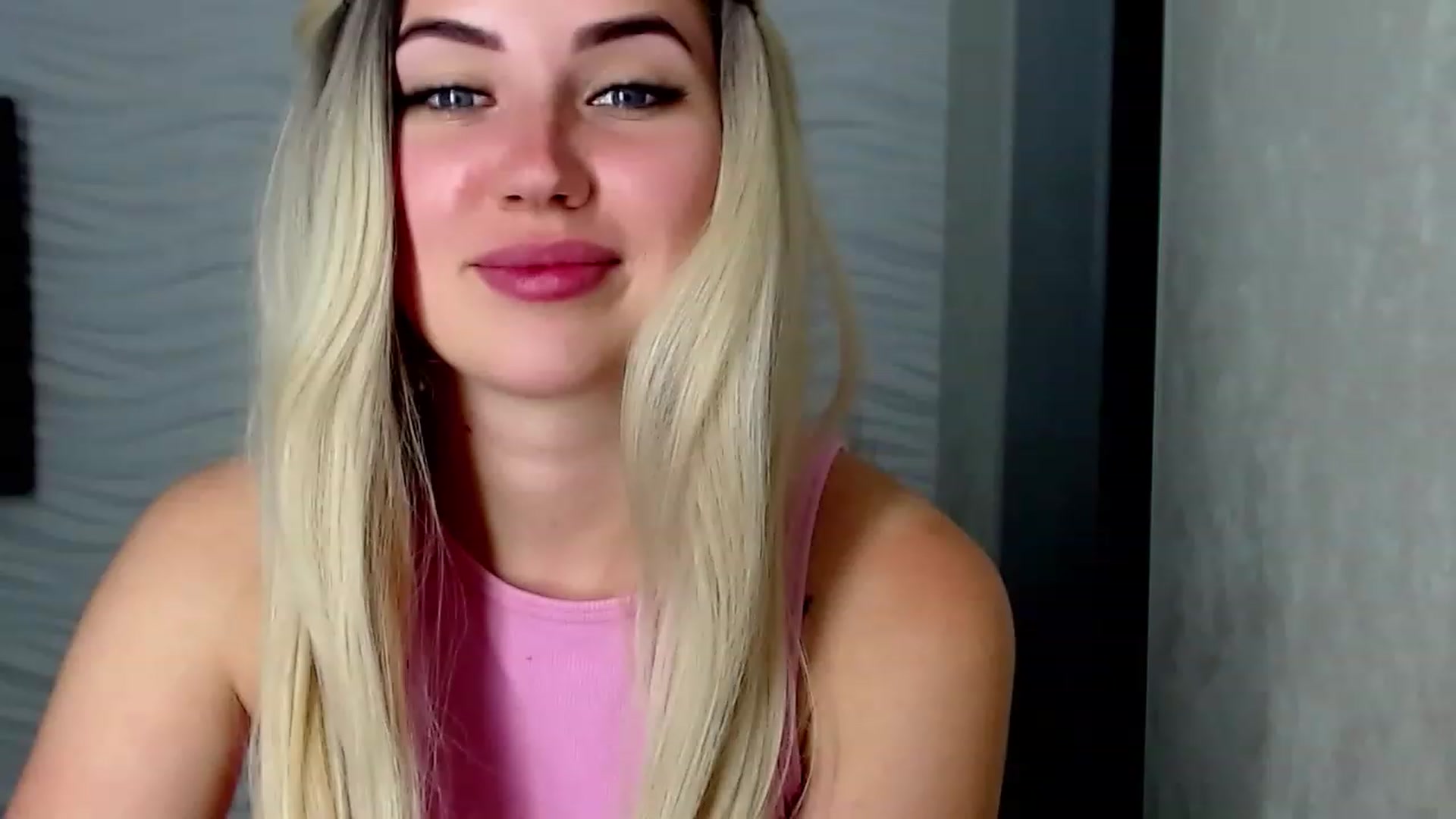 Gallery image thumbnail from SinfulAngelll's myfreecams stream on, 06/15/2023, 12:46 image 4 of 20