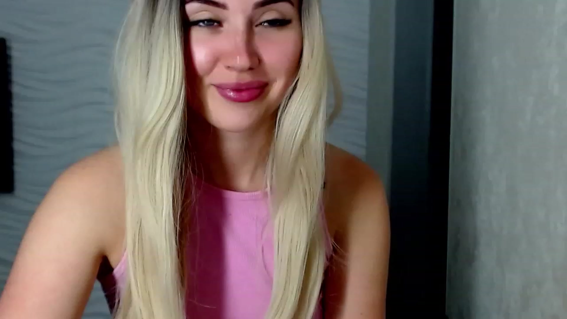 Gallery image thumbnail from SinfulAngelll's myfreecams stream on, 06/15/2023, 12:46 image 12 of 20