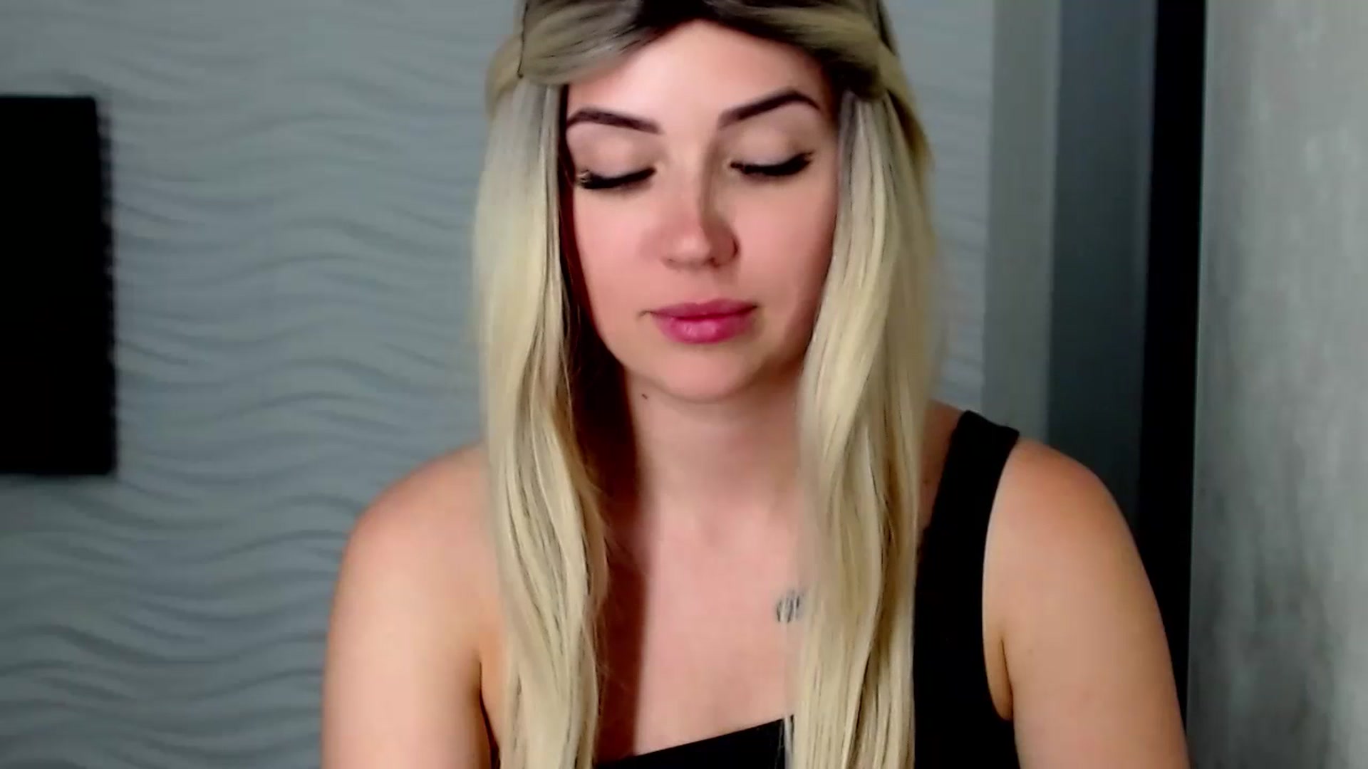 Gallery image thumbnail from SinfulAngelll's myfreecams stream on, 06/17/2023, 15:11 image 20 of 20