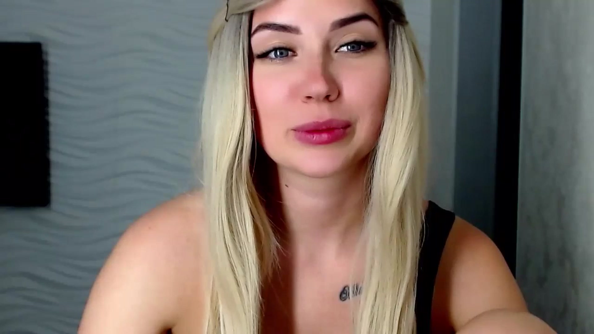 Gallery image thumbnail from SinfulAngelll's myfreecams stream on, 06/17/2023, 15:11 image 12 of 20