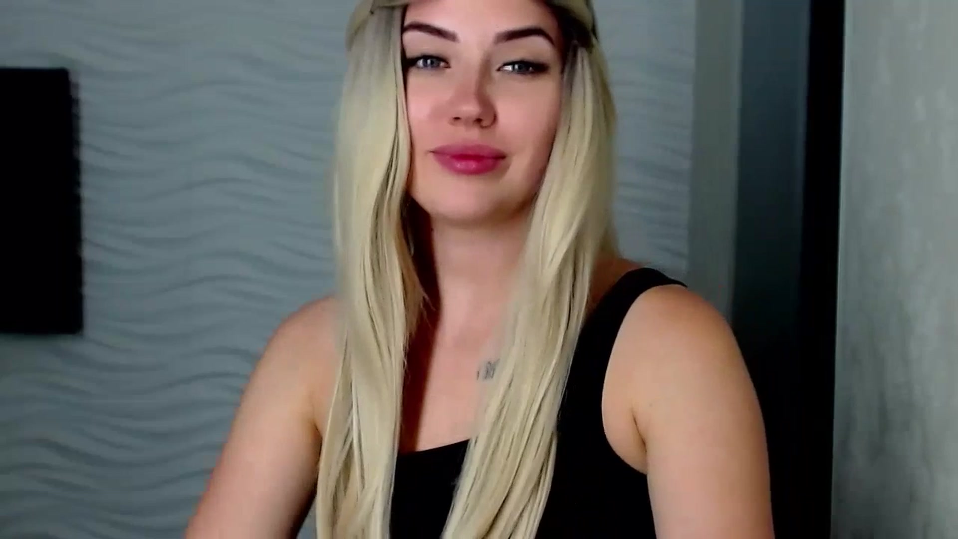 Gallery image thumbnail from SinfulAngelll's myfreecams stream on, 06/17/2023, 15:11 image 11 of 20