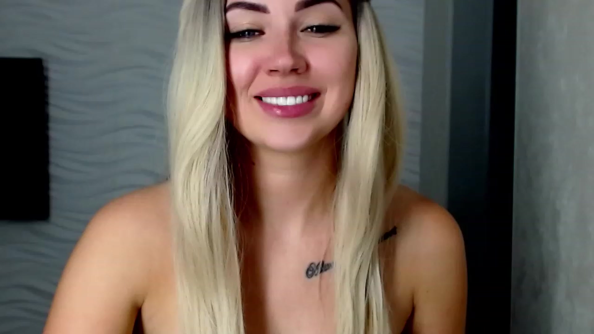 Gallery image thumbnail from SinfulAngelll's myfreecams stream on, 06/19/2023, 15:35 image 14 of 20