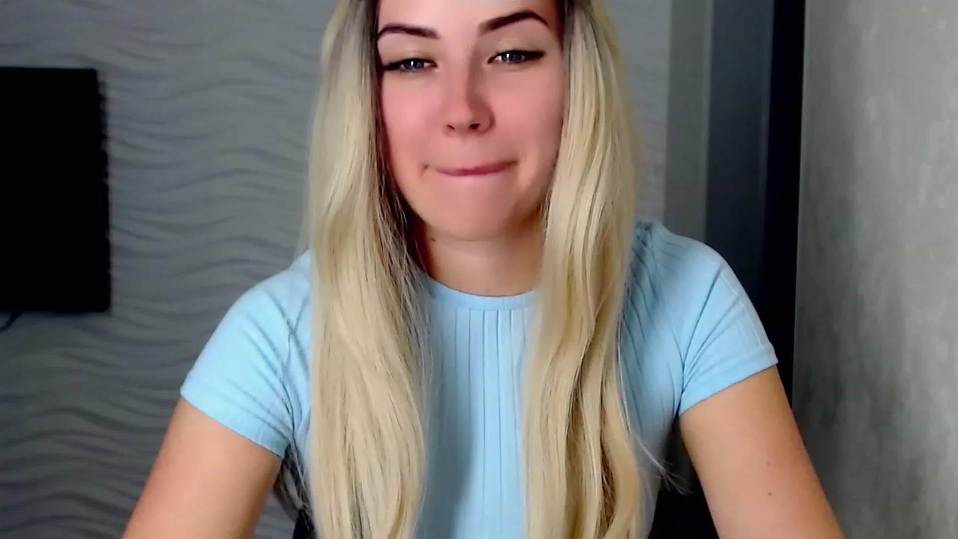 Gallery image thumbnail from SinfulAngelll's myfreecams stream on, 06/25/2023, 16:02 image 1 of 20