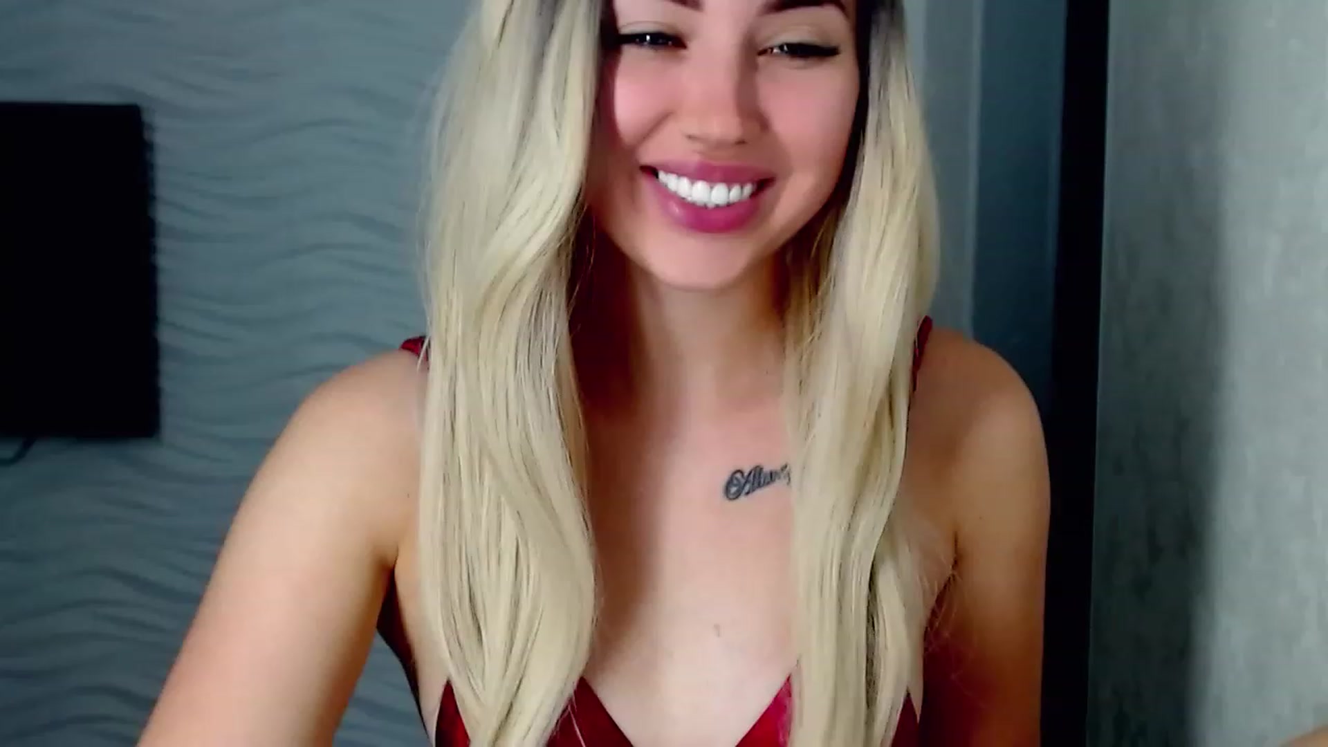 Gallery image thumbnail from SinfulAngelll's myfreecams stream on, 06/26/2023, 12:31 image 16 of 20