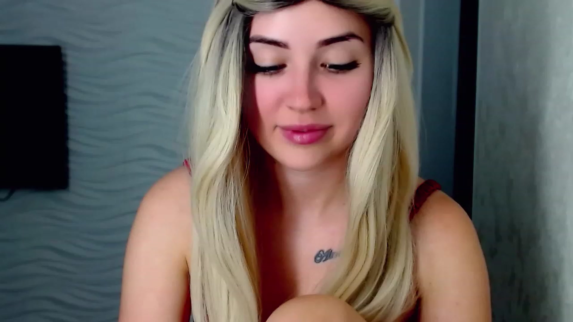Gallery image thumbnail from SinfulAngelll's myfreecams stream on, 06/26/2023, 12:31 image 15 of 20