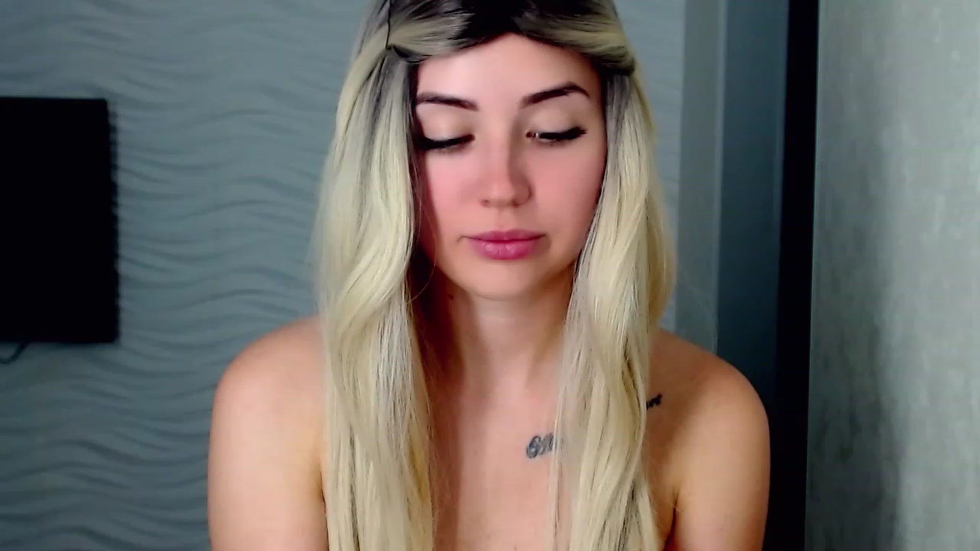 Gallery image thumbnail from SinfulAngelll's myfreecams stream on, 06/26/2023, 12:31 image 20 of 20