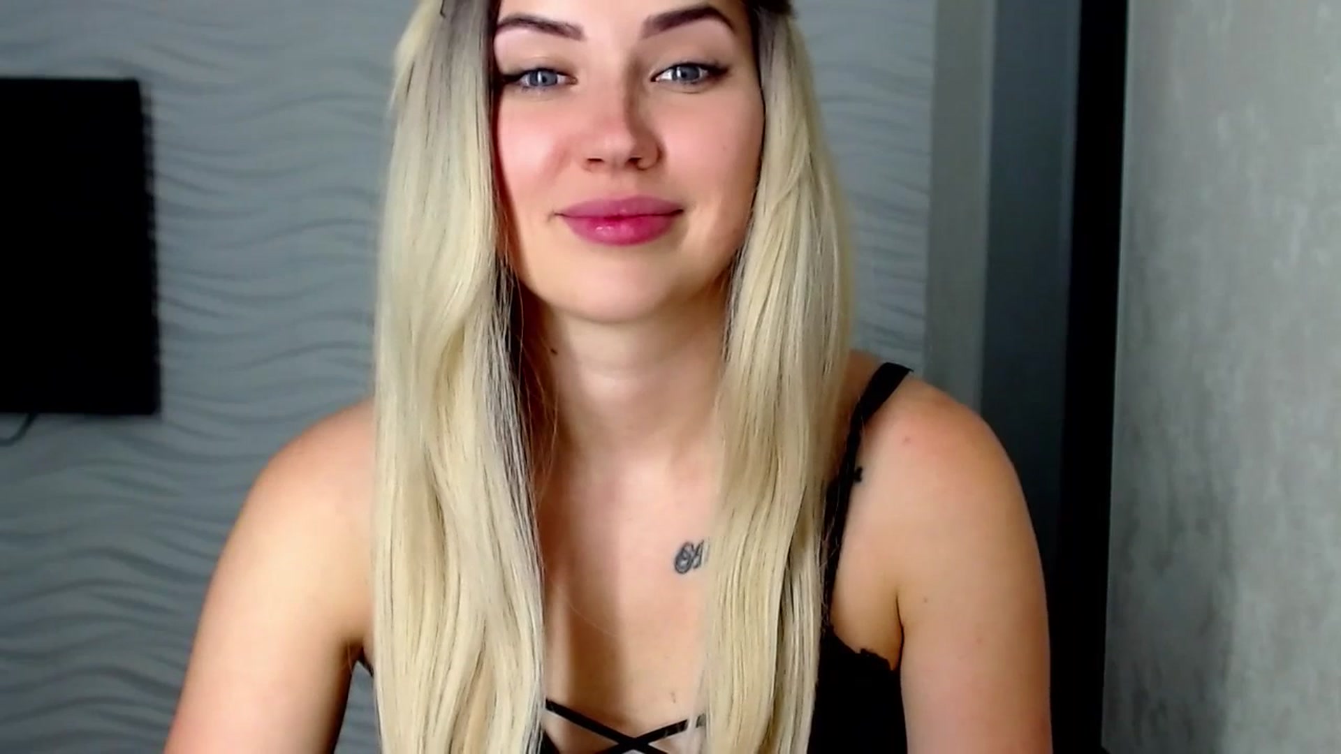 Gallery image thumbnail from SinfulAngelll's myfreecams stream on, 06/29/2023, 16:00 image 7 of 20