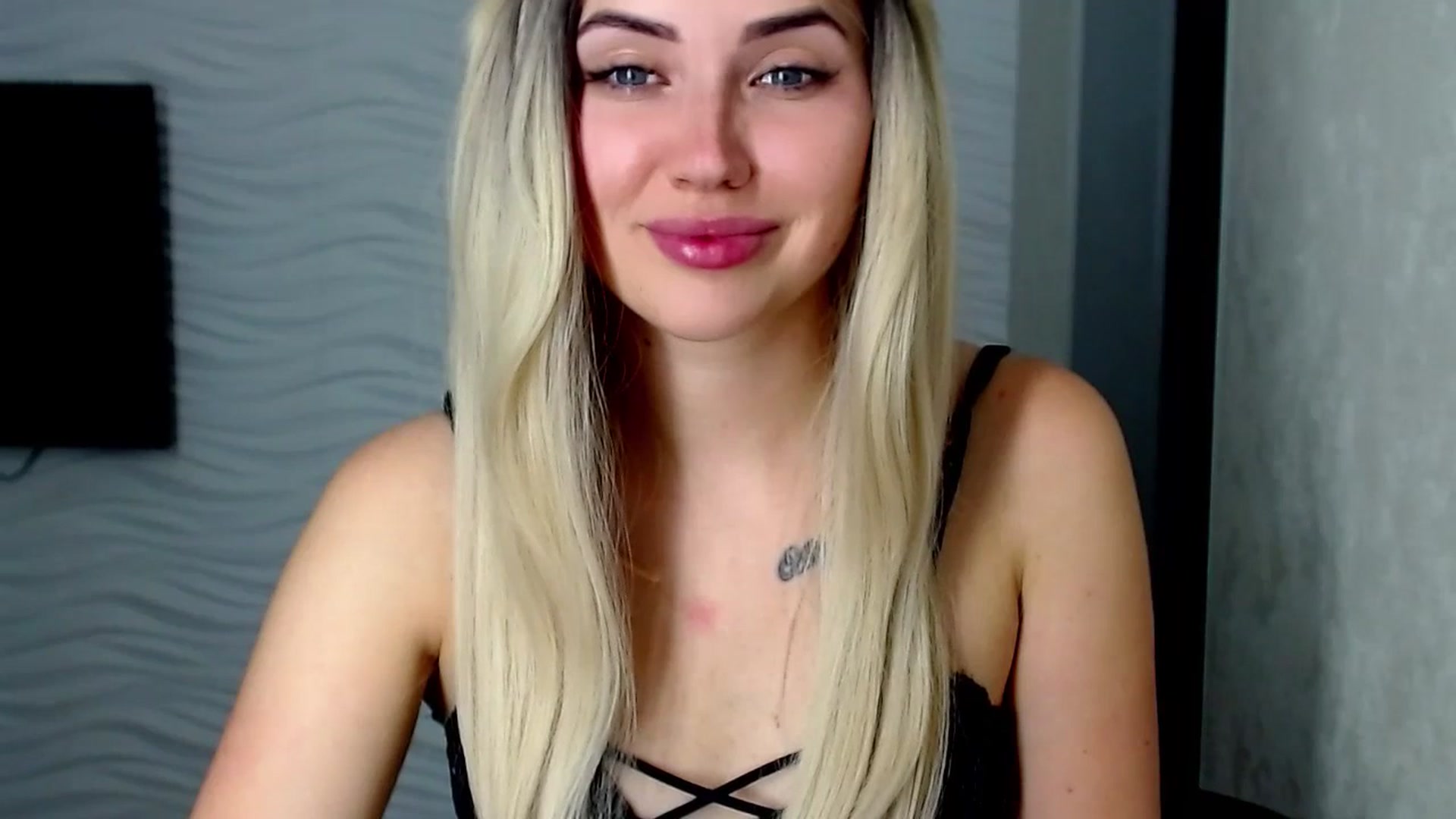 Gallery image thumbnail from SinfulAngelll's myfreecams stream on, 06/29/2023, 17:05 image 15 of 20