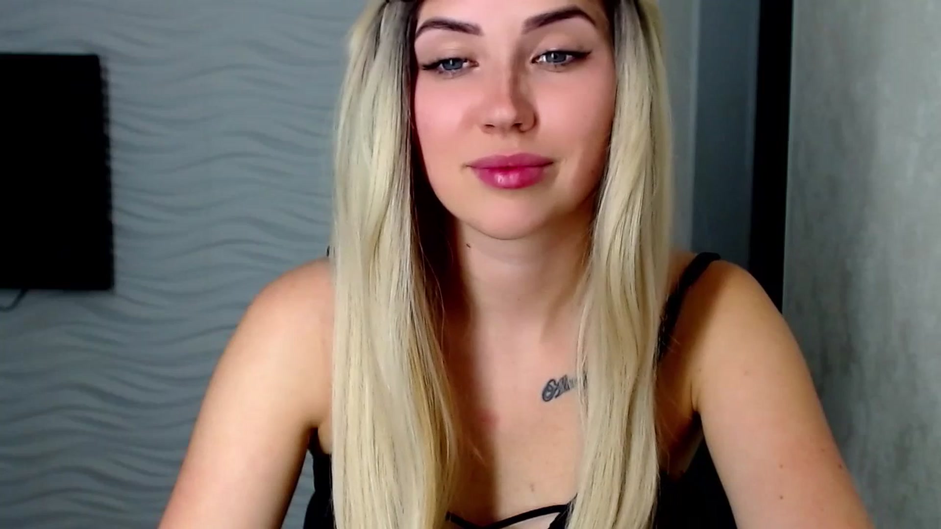 Gallery image thumbnail from SinfulAngelll's myfreecams stream on, 06/29/2023, 17:05 image 18 of 20