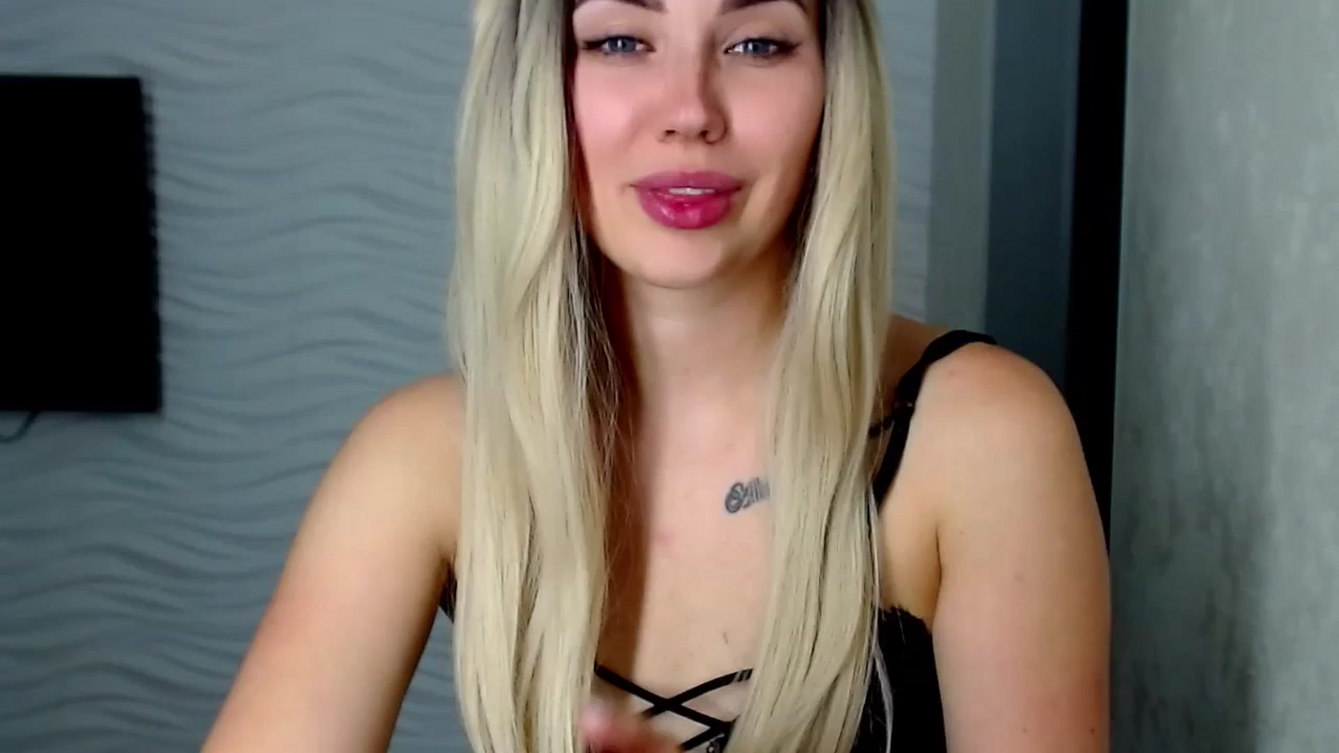 Gallery image thumbnail from SinfulAngelll's myfreecams stream on, 06/29/2023, 17:26 image 6 of 20