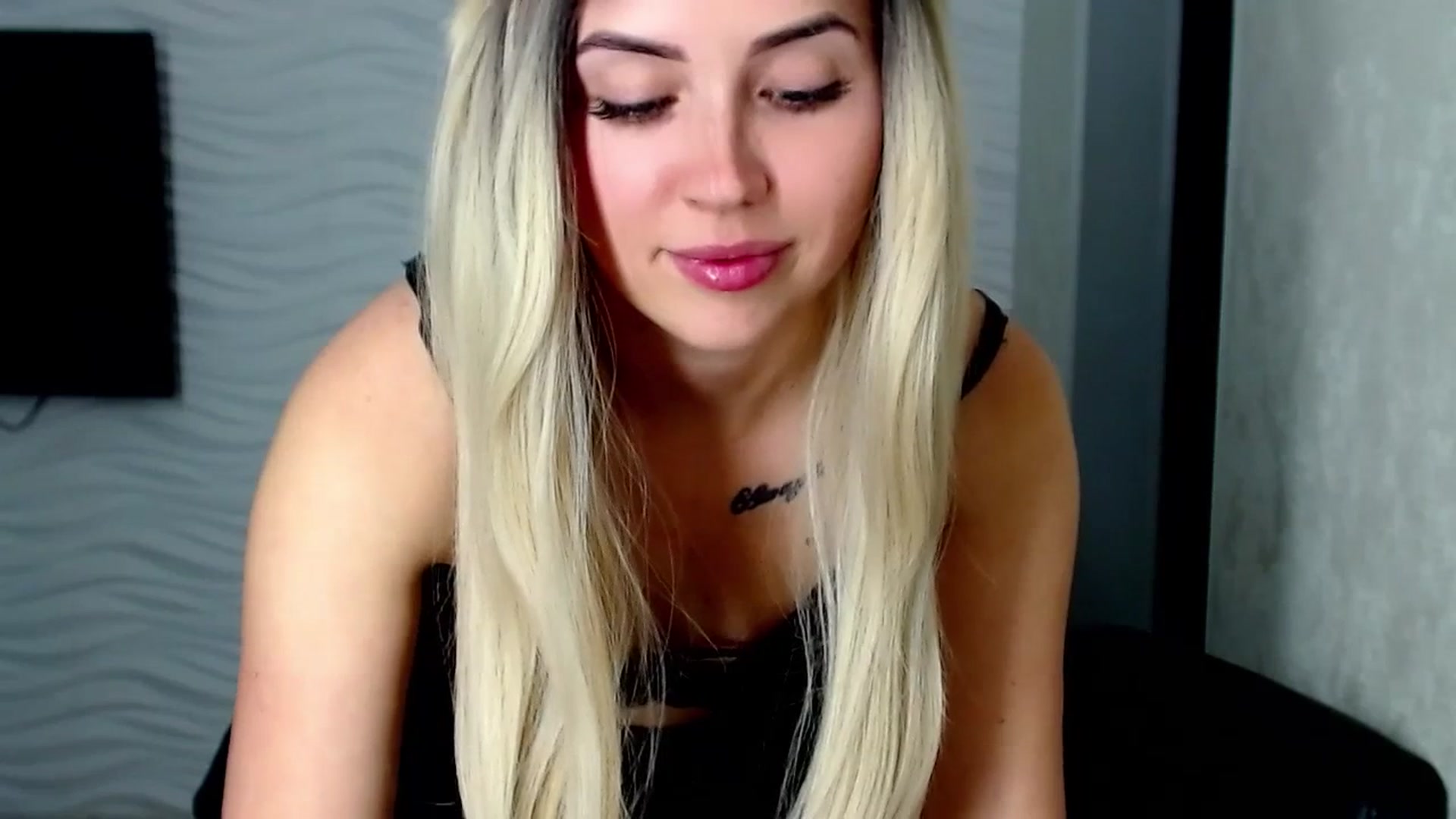 Gallery image thumbnail from SinfulAngelll's myfreecams stream on, 06/29/2023, 17:26 image 9 of 20
