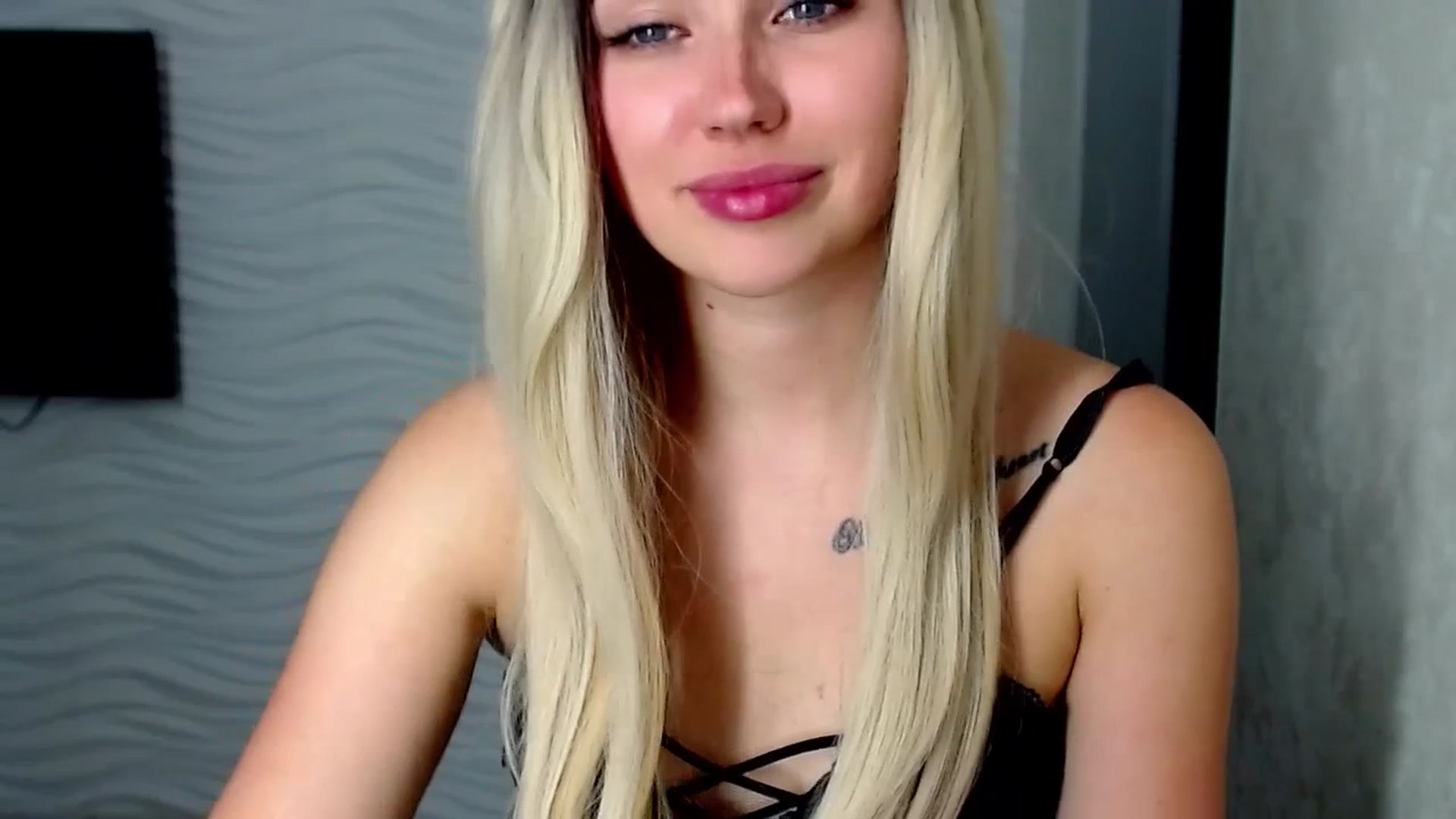 Gallery image thumbnail from SinfulAngelll's myfreecams stream on, 06/29/2023, 17:26 image 13 of 20