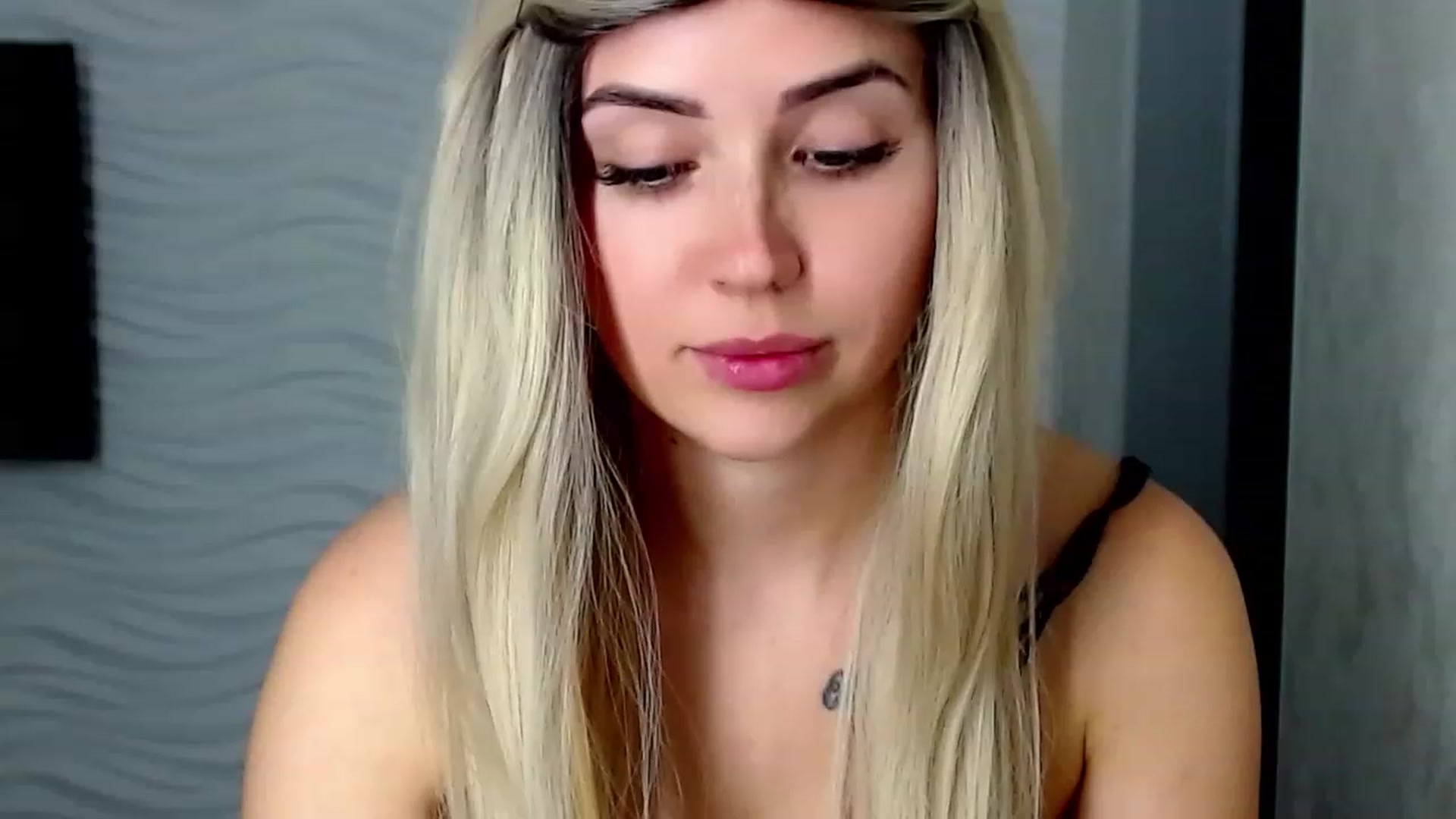 Gallery image thumbnail from SinfulAngelll's myfreecams stream on, 06/29/2023, 17:41 image 19 of 20