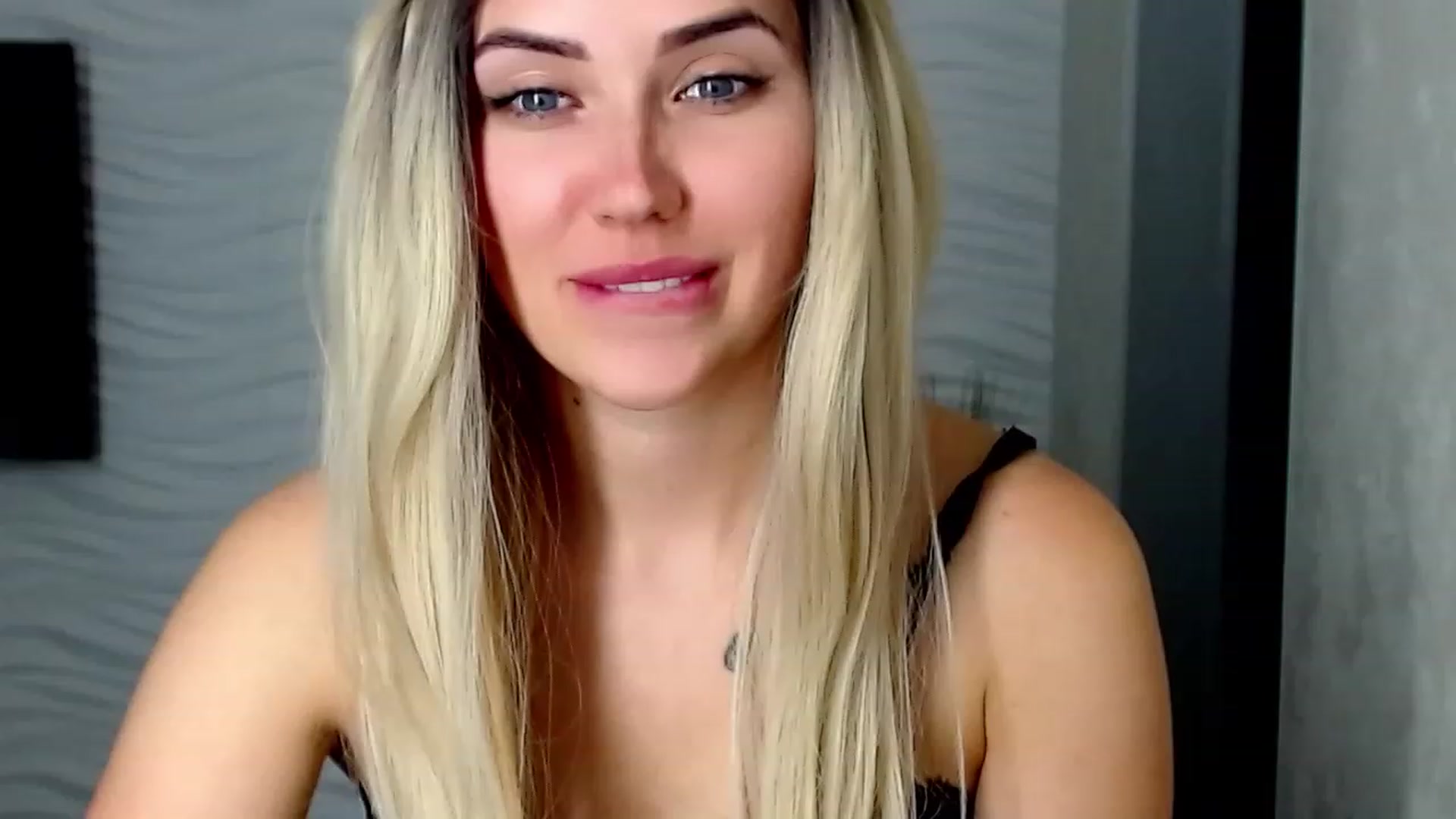 Gallery image thumbnail from SinfulAngelll's myfreecams stream on, 06/29/2023, 17:41 image 9 of 20