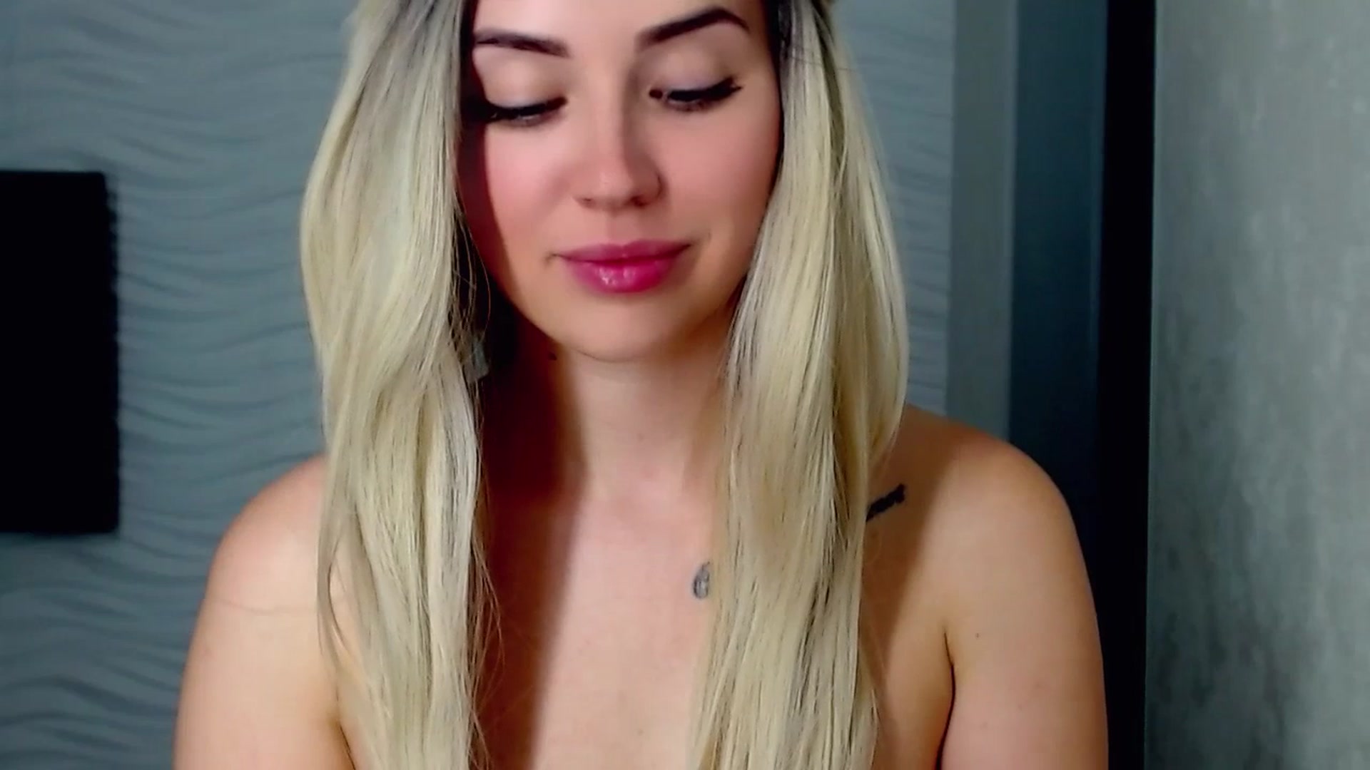 Gallery image thumbnail from SinfulAngelll's myfreecams stream on, 07/03/2023, 20:04 image 11 of 20