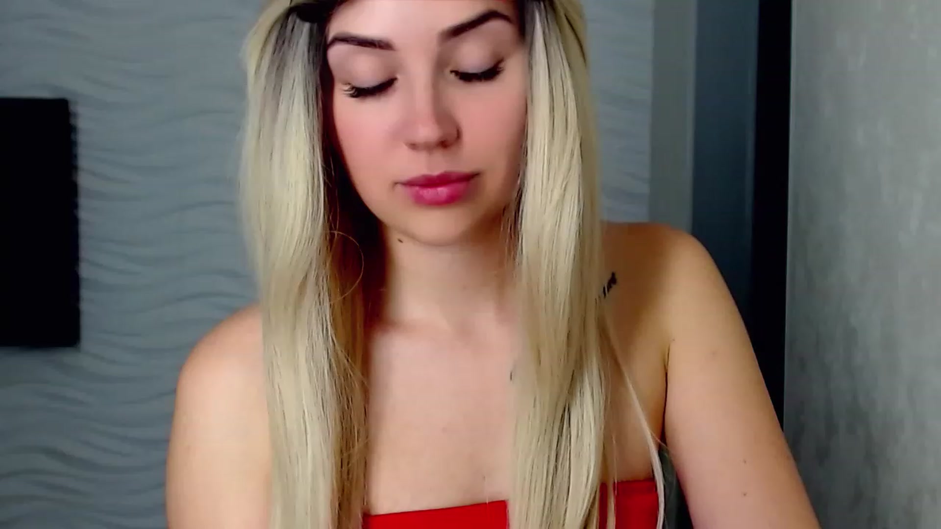 Gallery image thumbnail from SinfulAngelll's myfreecams stream on, 07/03/2023, 21:54 image 4 of 20