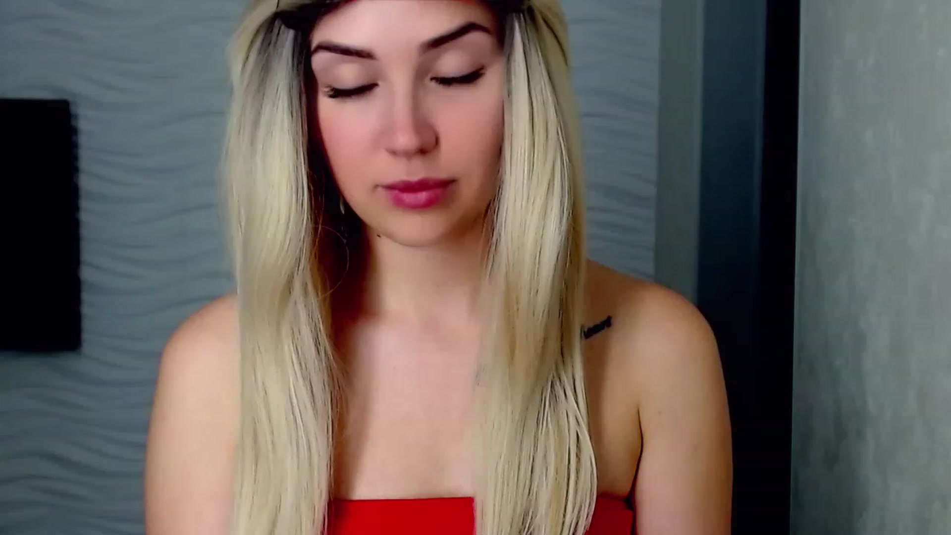 Gallery image thumbnail from SinfulAngelll's myfreecams stream on, 07/03/2023, 21:54 image 2 of 20