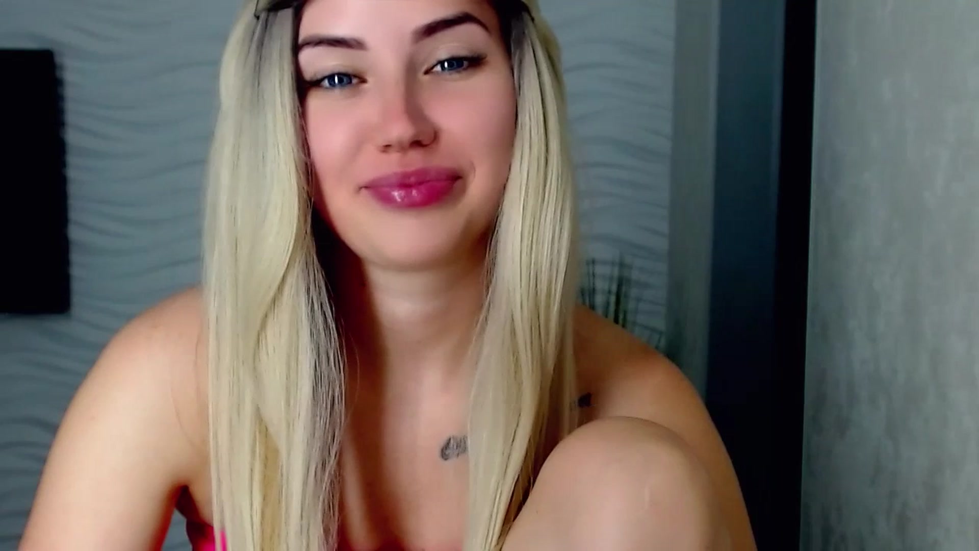 Gallery image thumbnail from SinfulAngelll's myfreecams stream on, 07/05/2023, 12:36 image 19 of 20