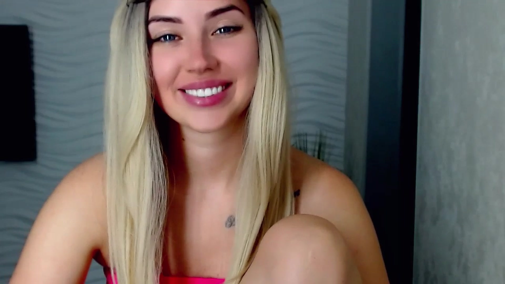 Gallery image thumbnail from SinfulAngelll's myfreecams stream on, 07/05/2023, 12:36 image 20 of 20