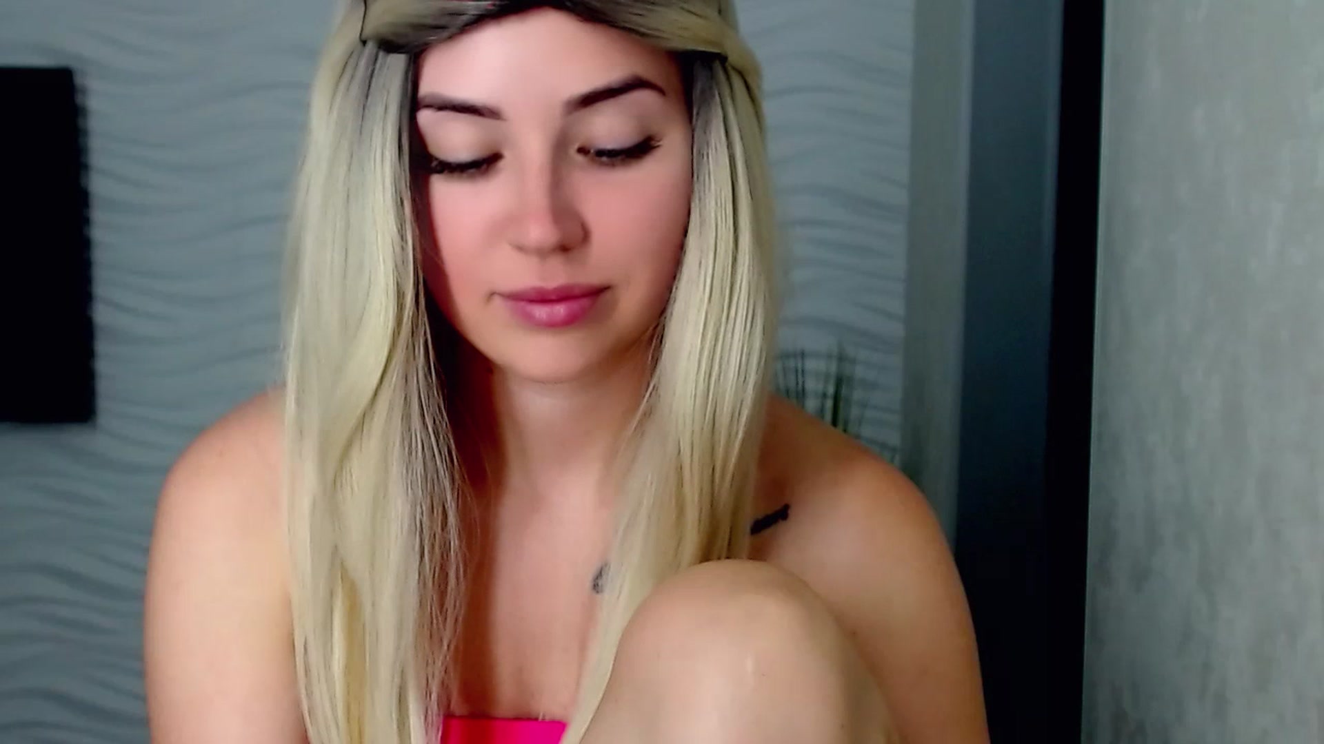 Gallery image thumbnail from SinfulAngelll's myfreecams stream on, 07/05/2023, 12:36 image 6 of 20