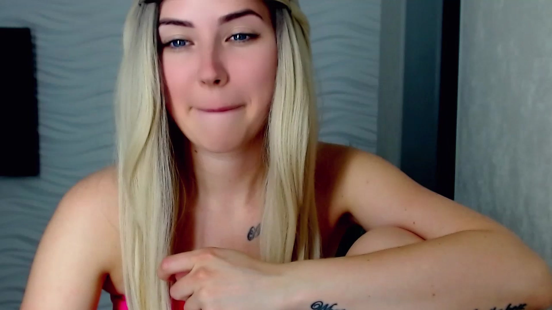Gallery image thumbnail from SinfulAngelll's myfreecams stream on, 07/05/2023, 12:36 image 9 of 20