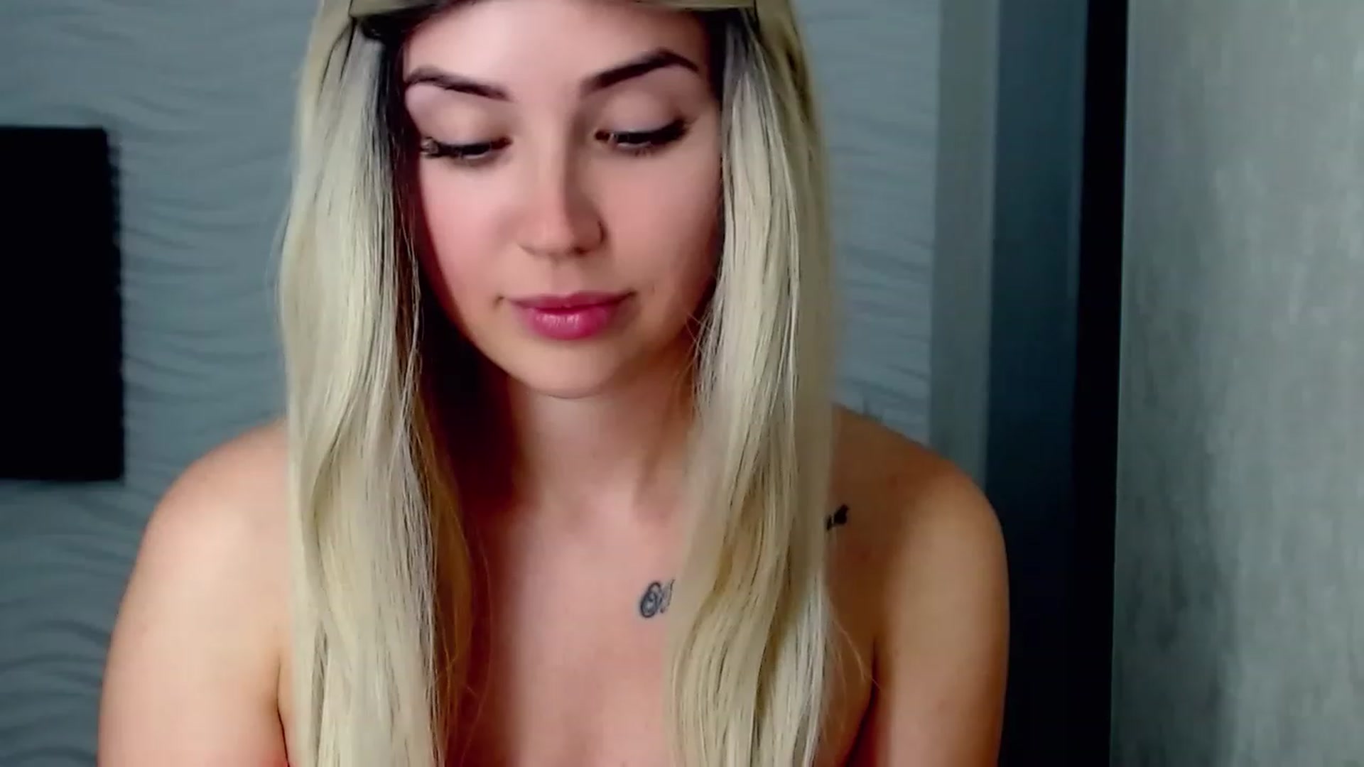 Gallery image thumbnail from SinfulAngelll's myfreecams stream on, 07/05/2023, 19:03 image 14 of 20