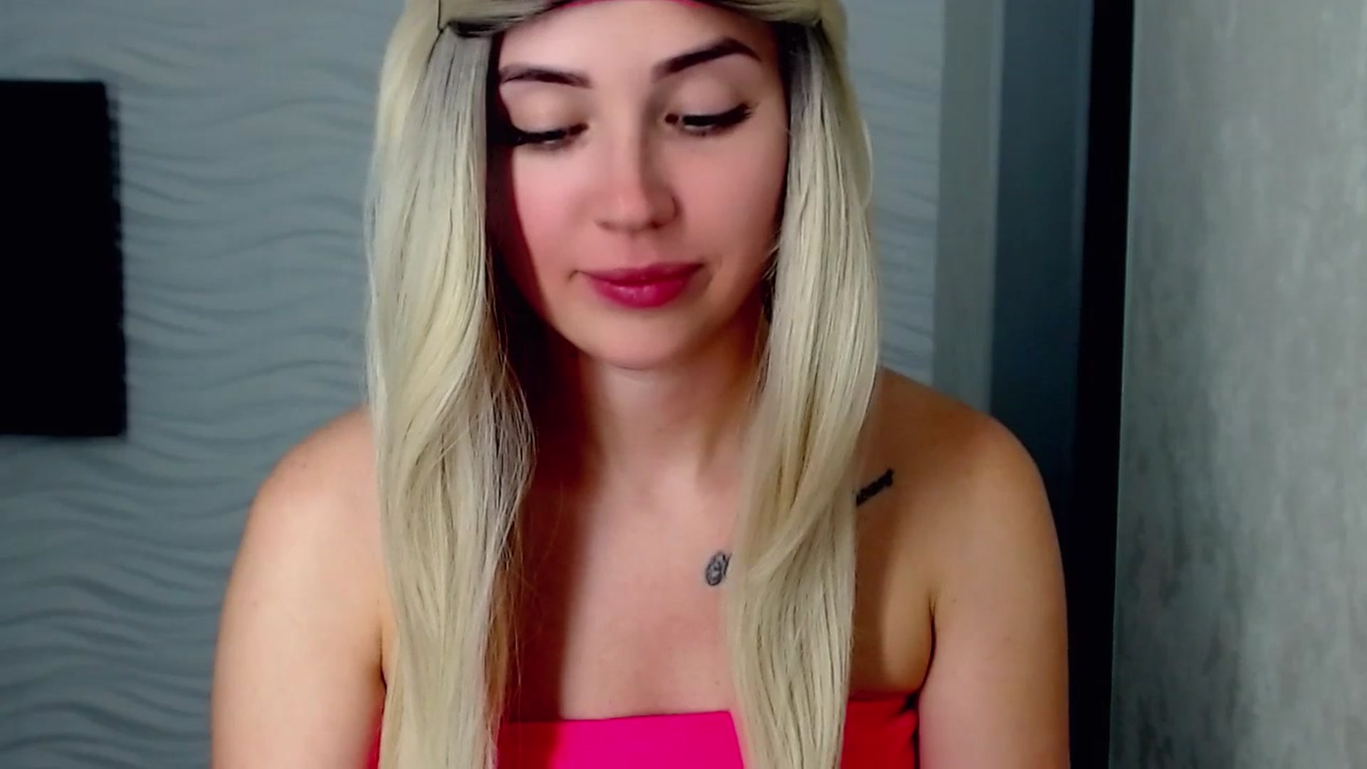 Gallery image thumbnail from SinfulAngelll's myfreecams stream on, 07/05/2023, 22:07 image 2 of 20