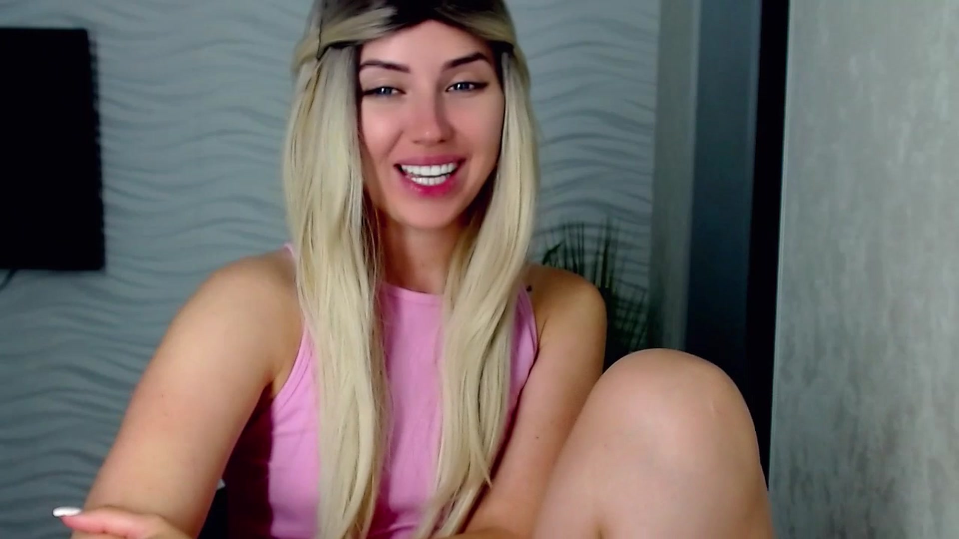 Gallery image thumbnail from SinfulAngelll's myfreecams stream on, 07/07/2023, 19:46 image 13 of 20