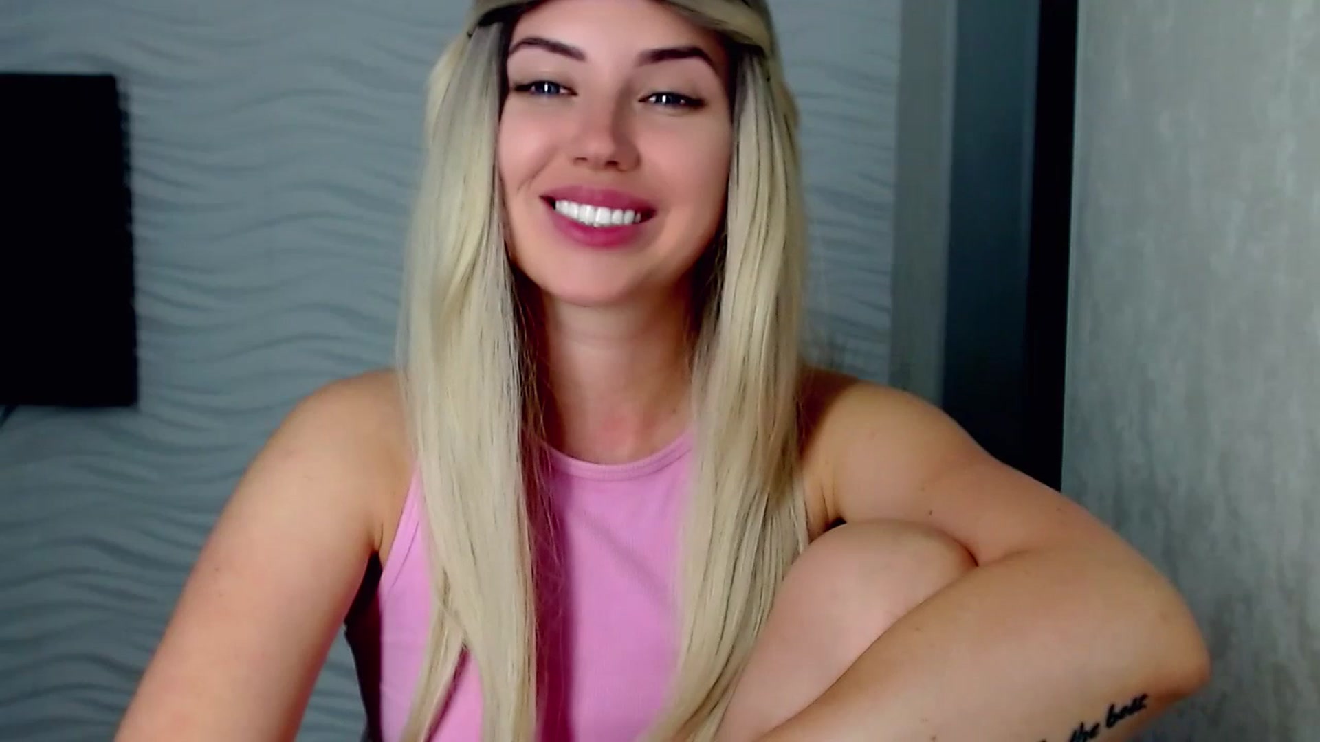 Gallery image thumbnail from SinfulAngelll's myfreecams stream on, 07/07/2023, 20:38 image 15 of 20