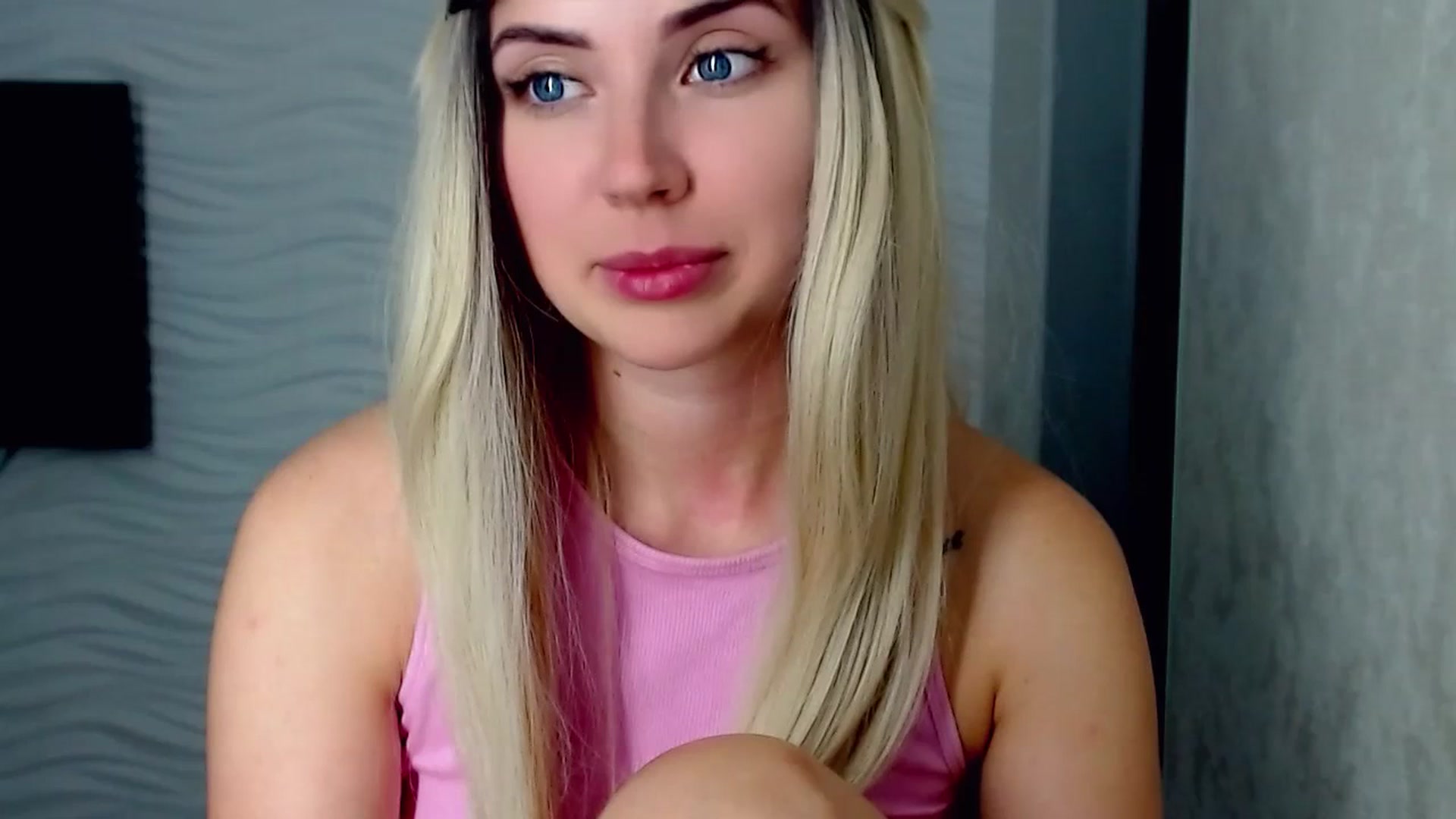 Gallery image thumbnail from SinfulAngelll's myfreecams stream on, 07/07/2023, 20:38 image 17 of 20