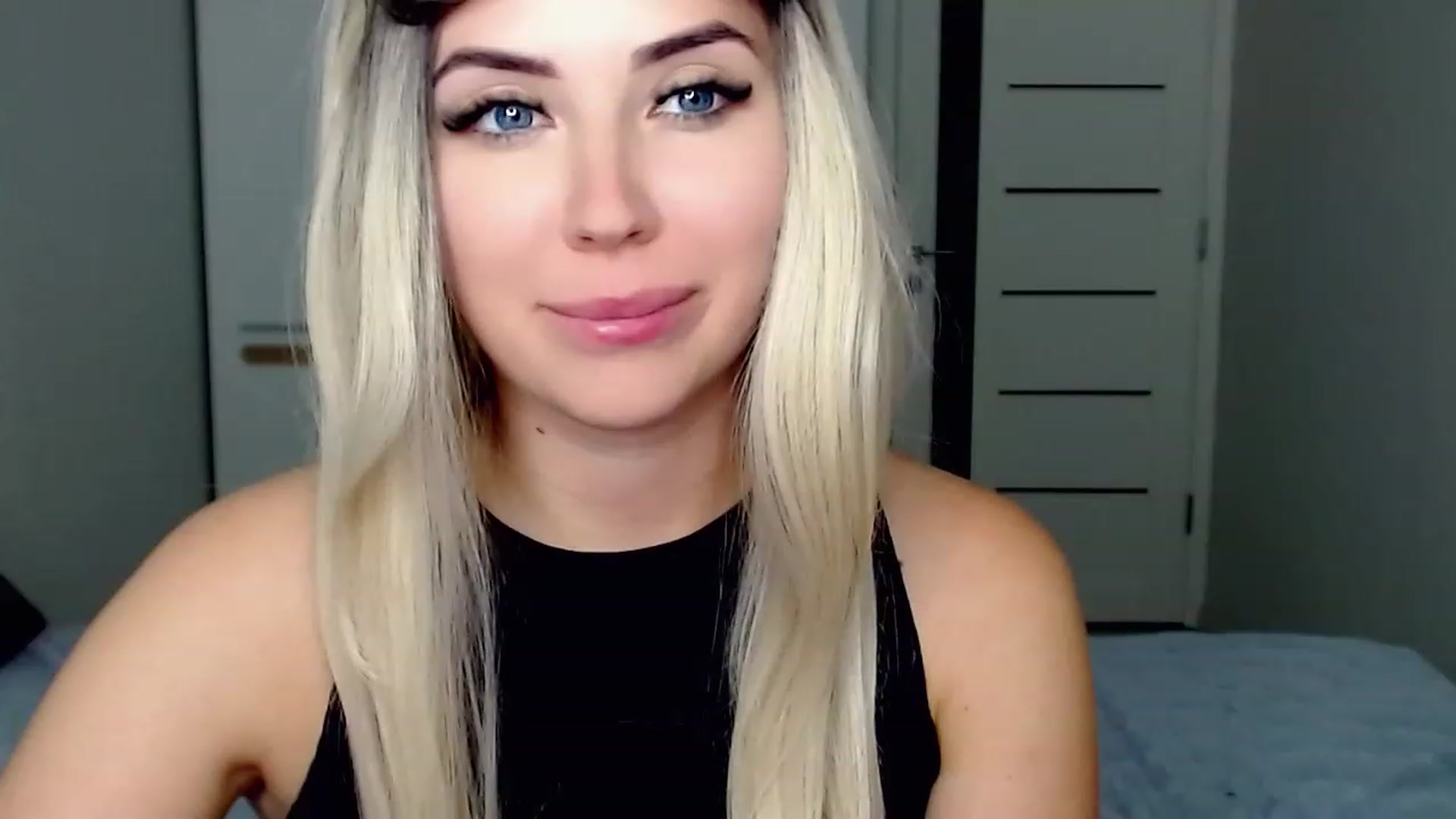 Gallery image thumbnail from SinfulAngelll's myfreecams stream on, 07/14/2023, 17:50 image 9 of 20