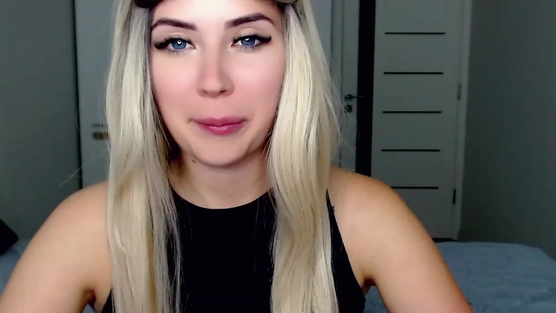 Gallery image thumbnail from SinfulAngelll's myfreecams stream on, 07/14/2023, 17:50 image 11 of 20