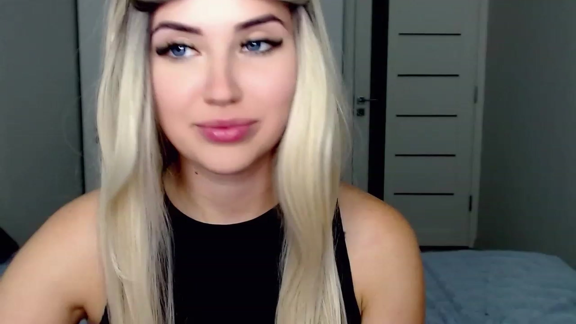 Gallery image thumbnail from SinfulAngelll's myfreecams stream on, 07/14/2023, 17:50 image 3 of 20
