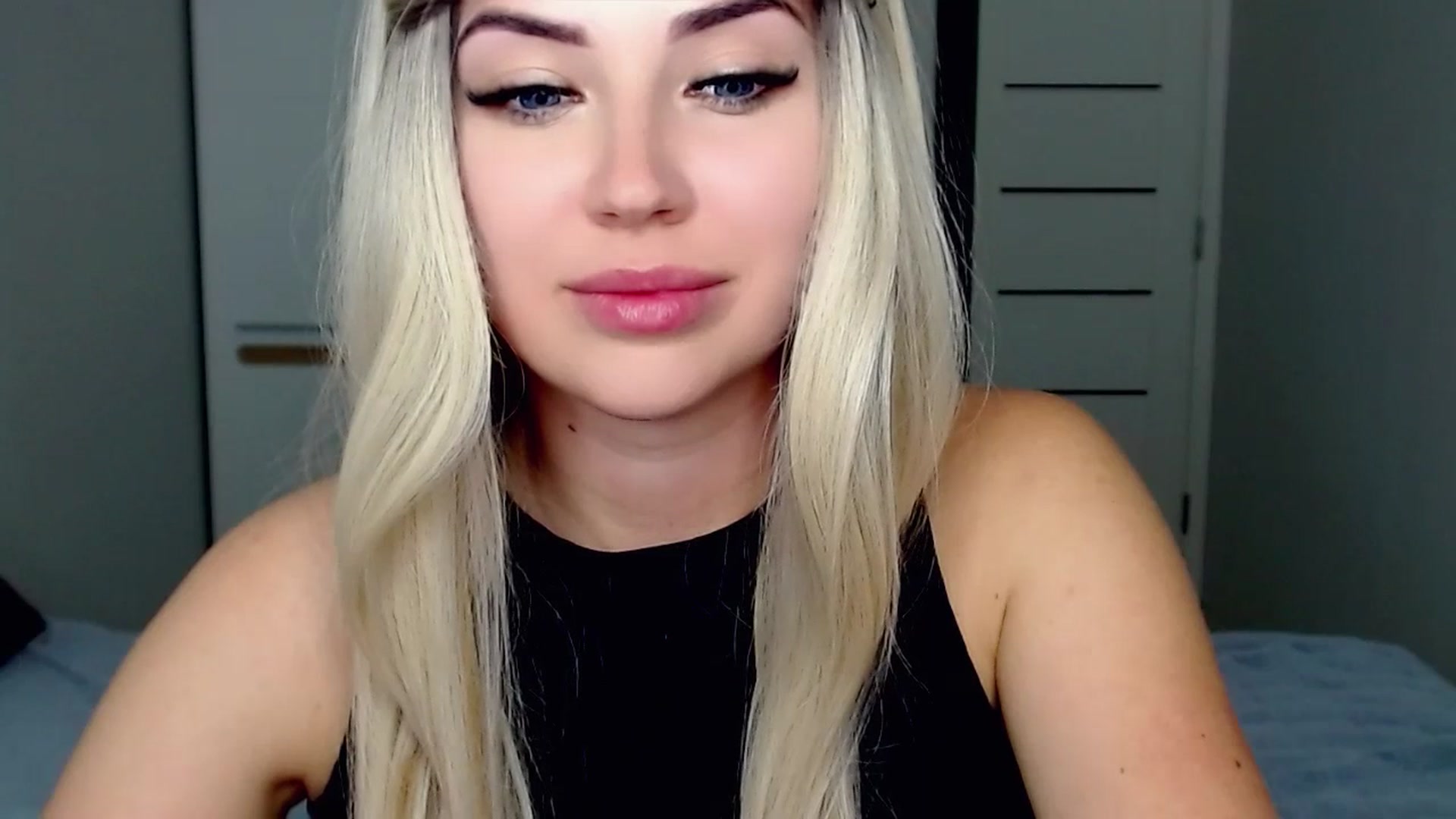 Gallery image thumbnail from SinfulAngelll's myfreecams stream on, 07/14/2023, 19:35 image 16 of 20