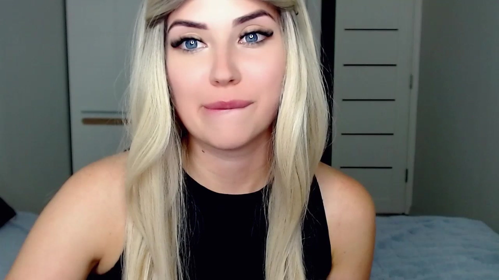 Gallery image thumbnail from SinfulAngelll's myfreecams stream on, 07/14/2023, 19:35 image 12 of 20