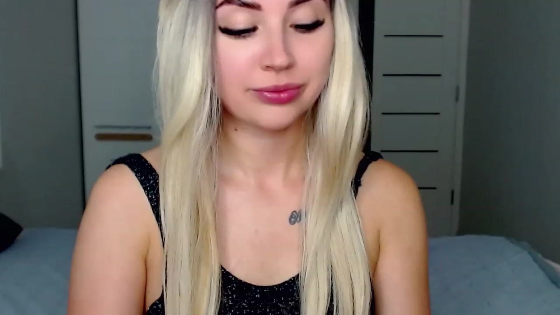 Gallery image thumbnail from SinfulAngelll's myfreecams stream on, 07/15/2023, 19:34 image 9 of 20