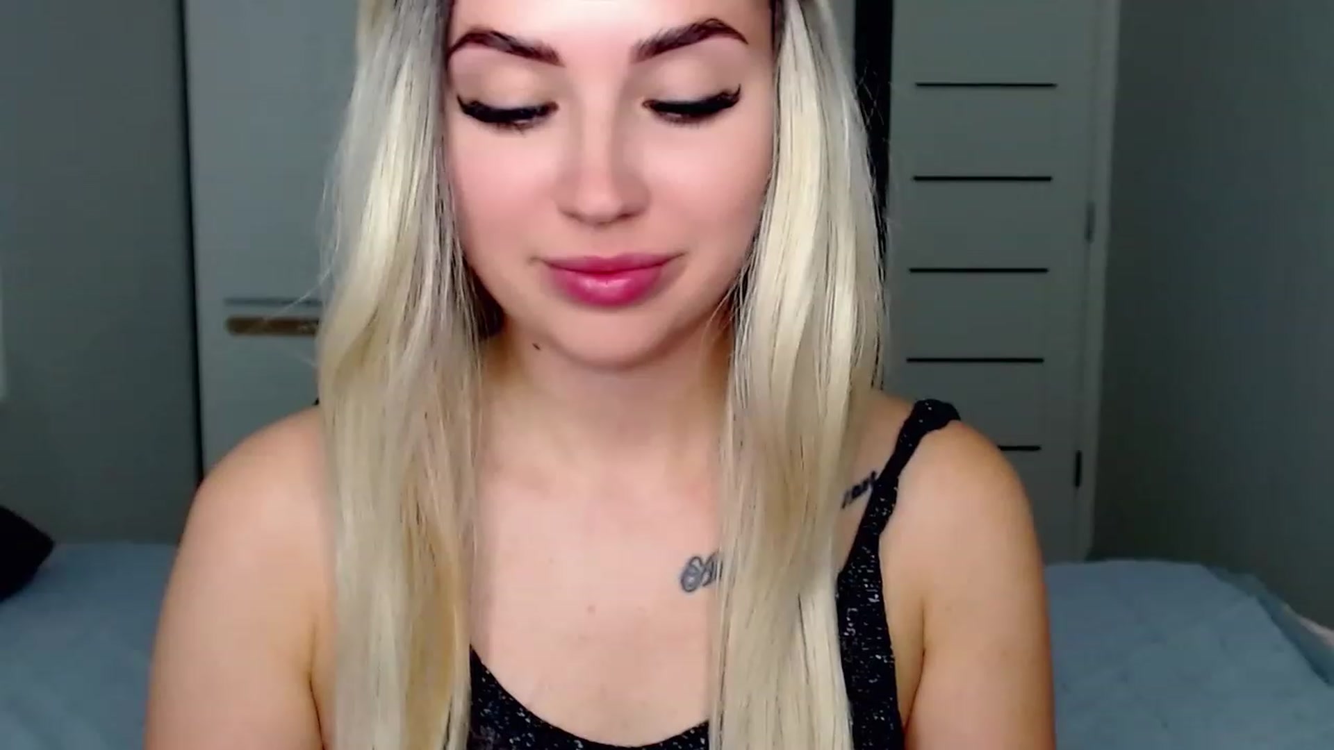 Gallery image thumbnail from SinfulAngelll's myfreecams stream on, 07/15/2023, 19:34 image 11 of 20