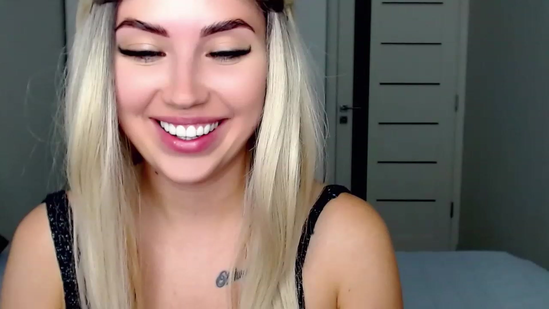 Gallery image thumbnail from SinfulAngelll's myfreecams stream on, 07/15/2023, 20:32 image 8 of 20