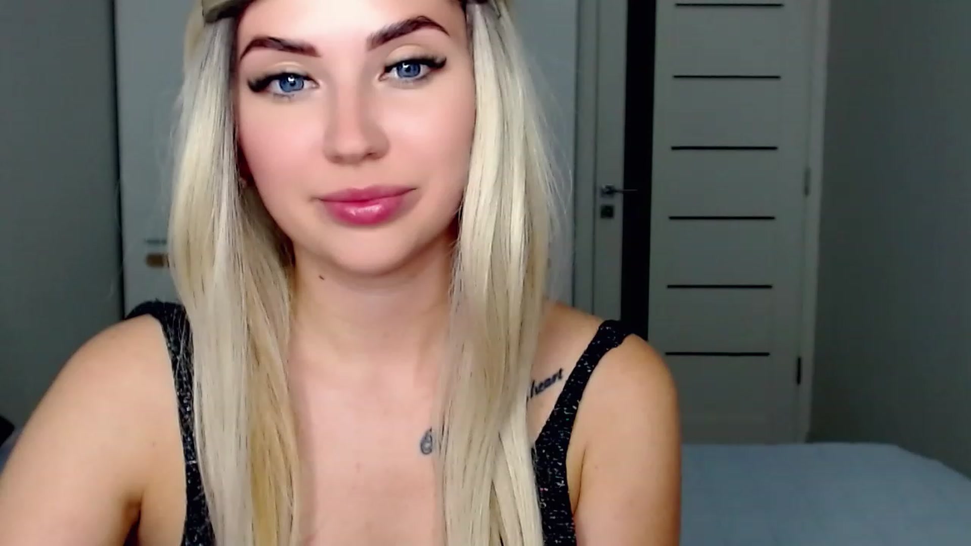 Gallery image thumbnail from SinfulAngelll's myfreecams stream on, 07/15/2023, 20:32 image 5 of 20